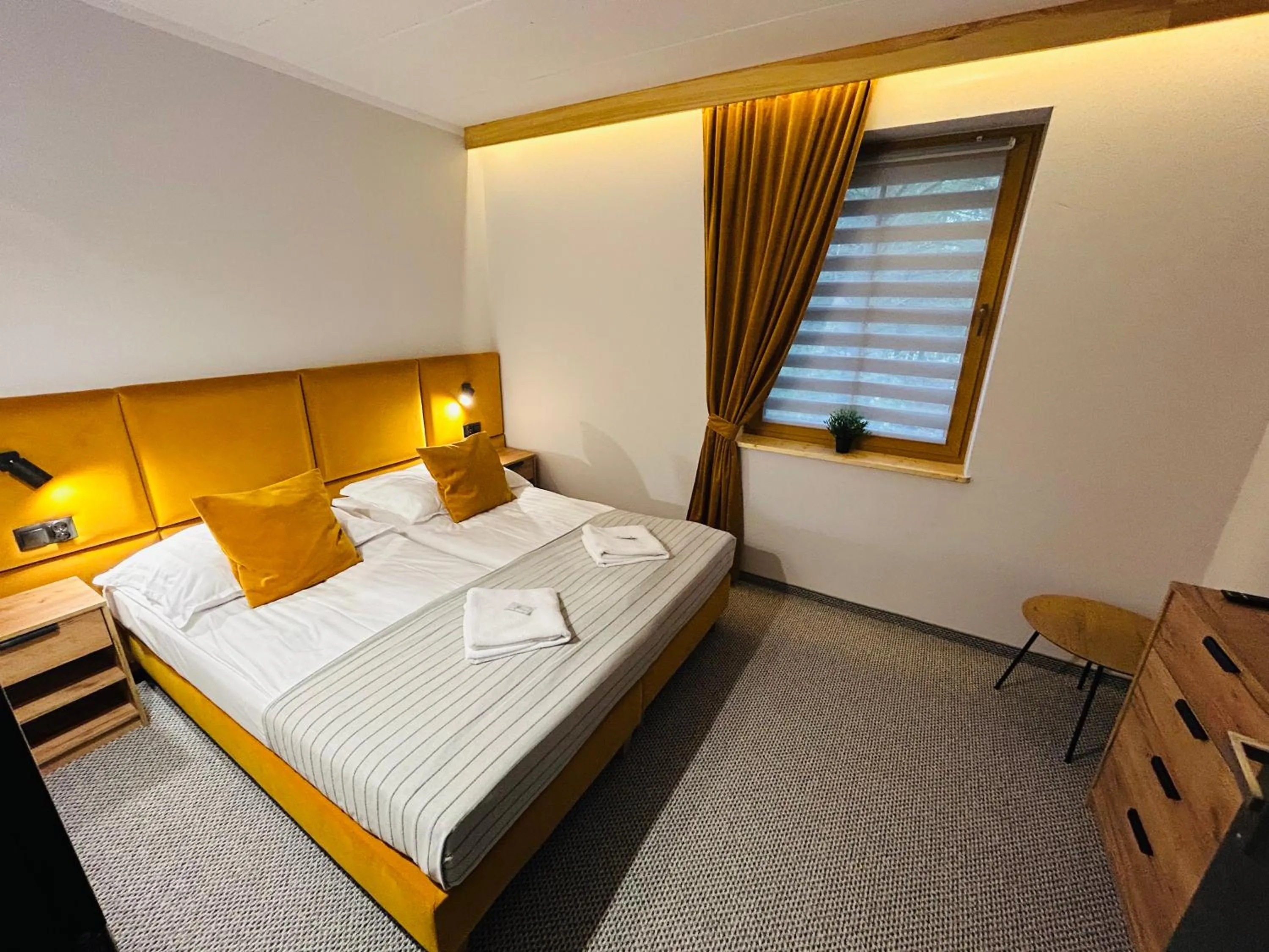 Bed in Hotel Czerwone Korale