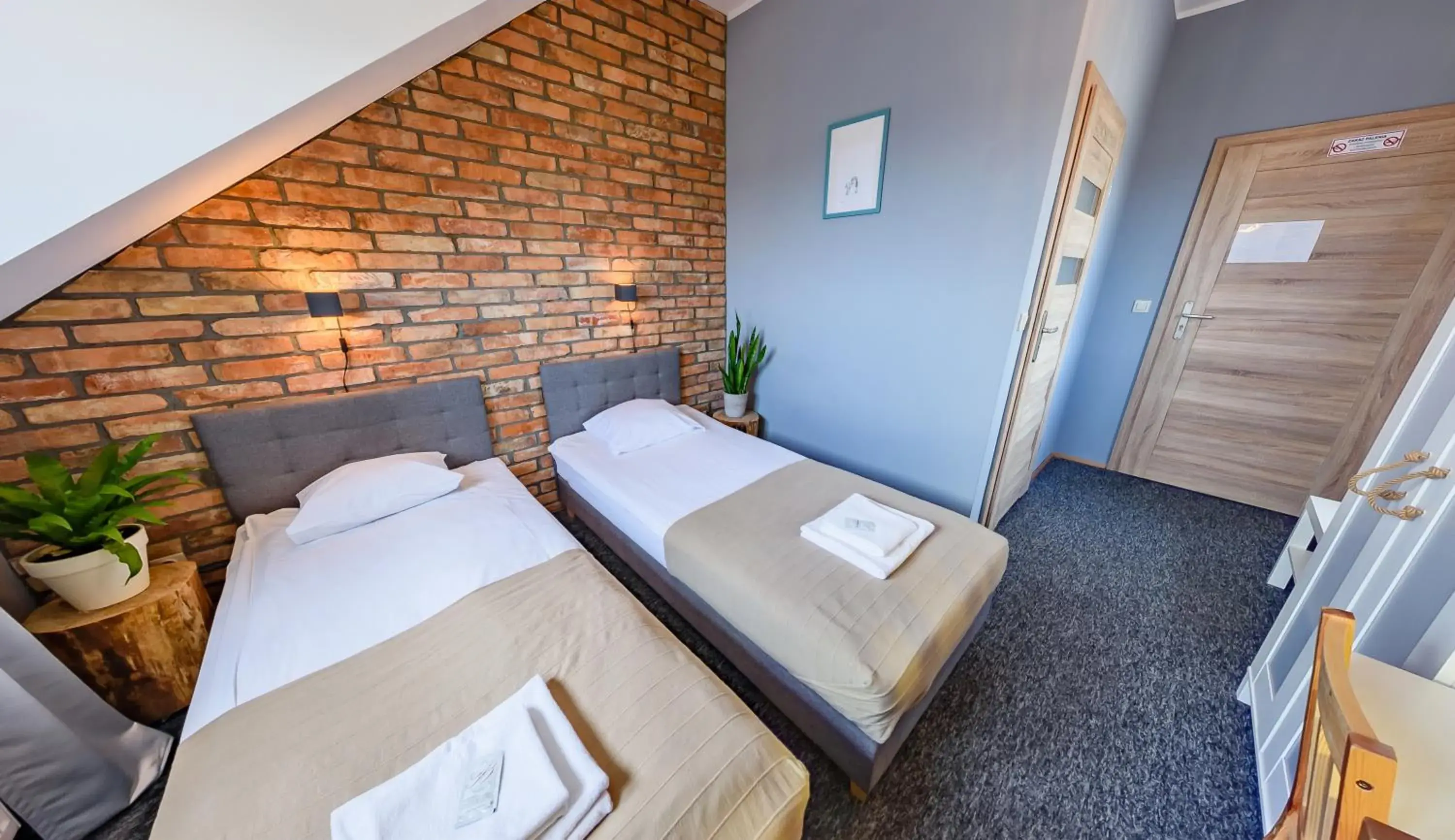 Double Room - single occupancy in Hotel Czerwone Korale Double Room - single occupancy in Hotel Czerwone Korale