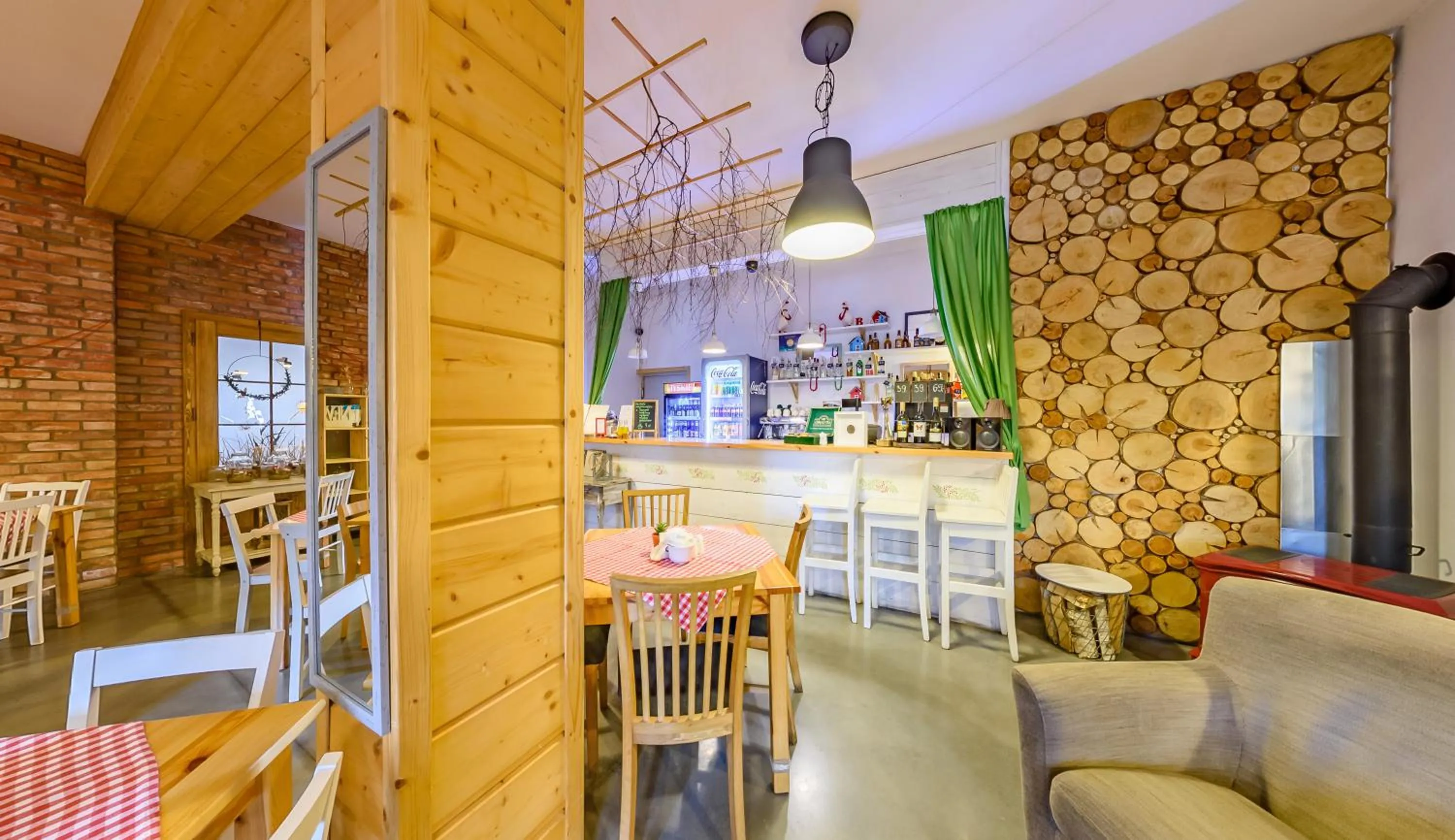 Restaurant/places to eat in Hotel Czerwone Korale