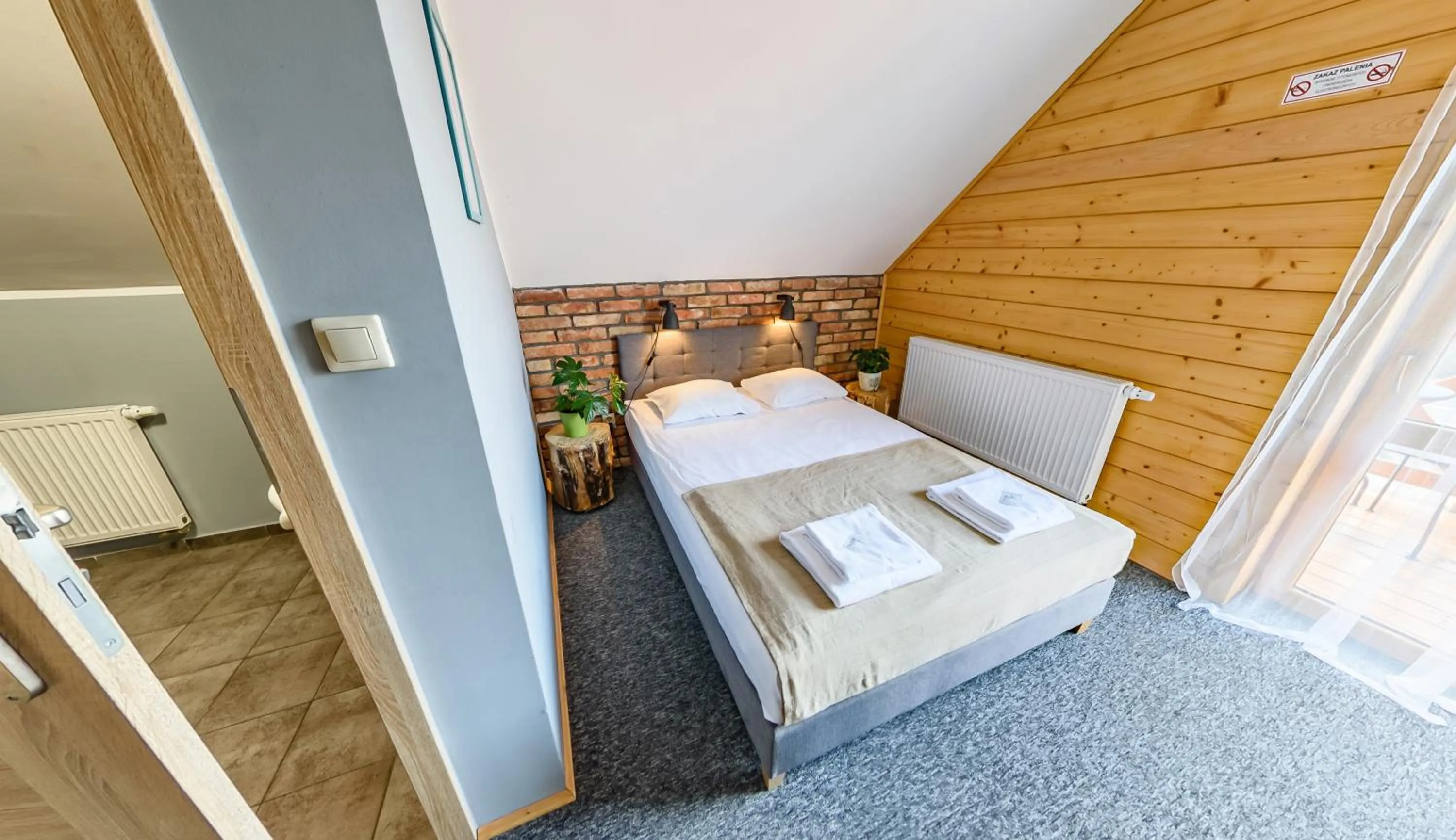 Bed in Hotel Czerwone Korale