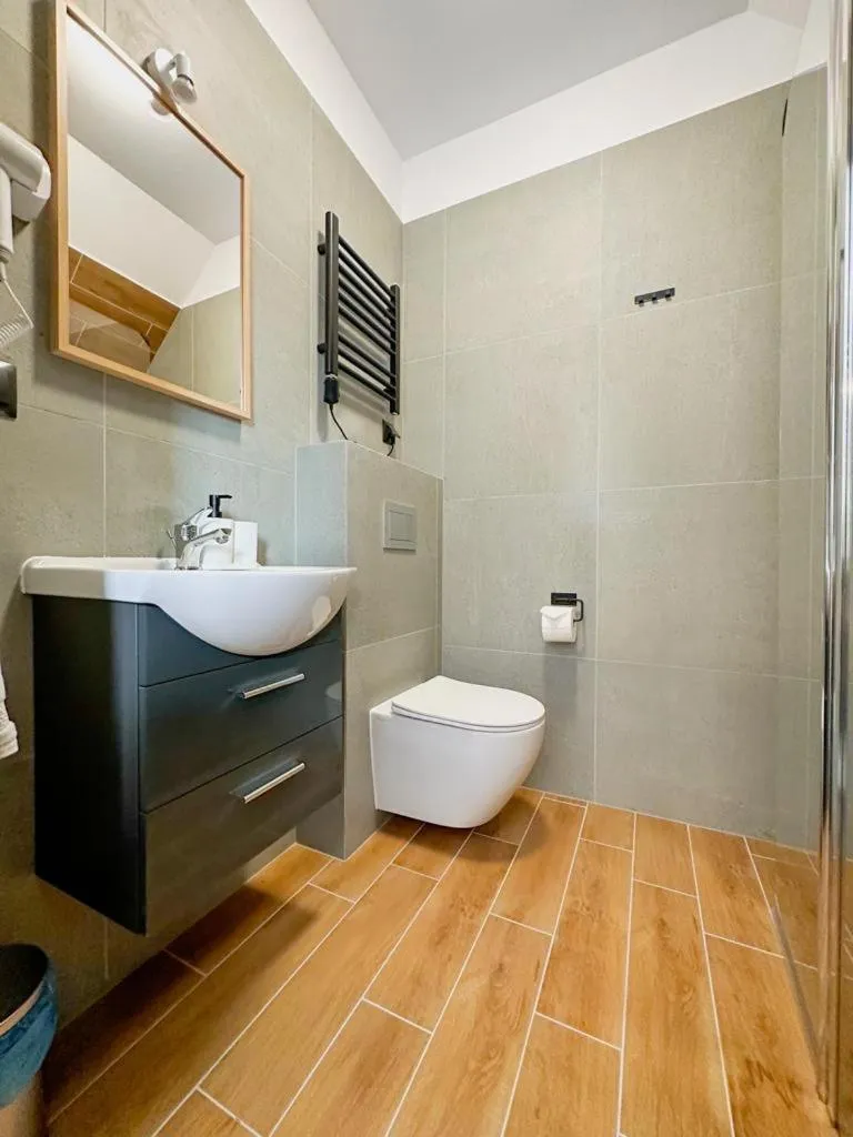 Shower in Hotel Czerwone Korale