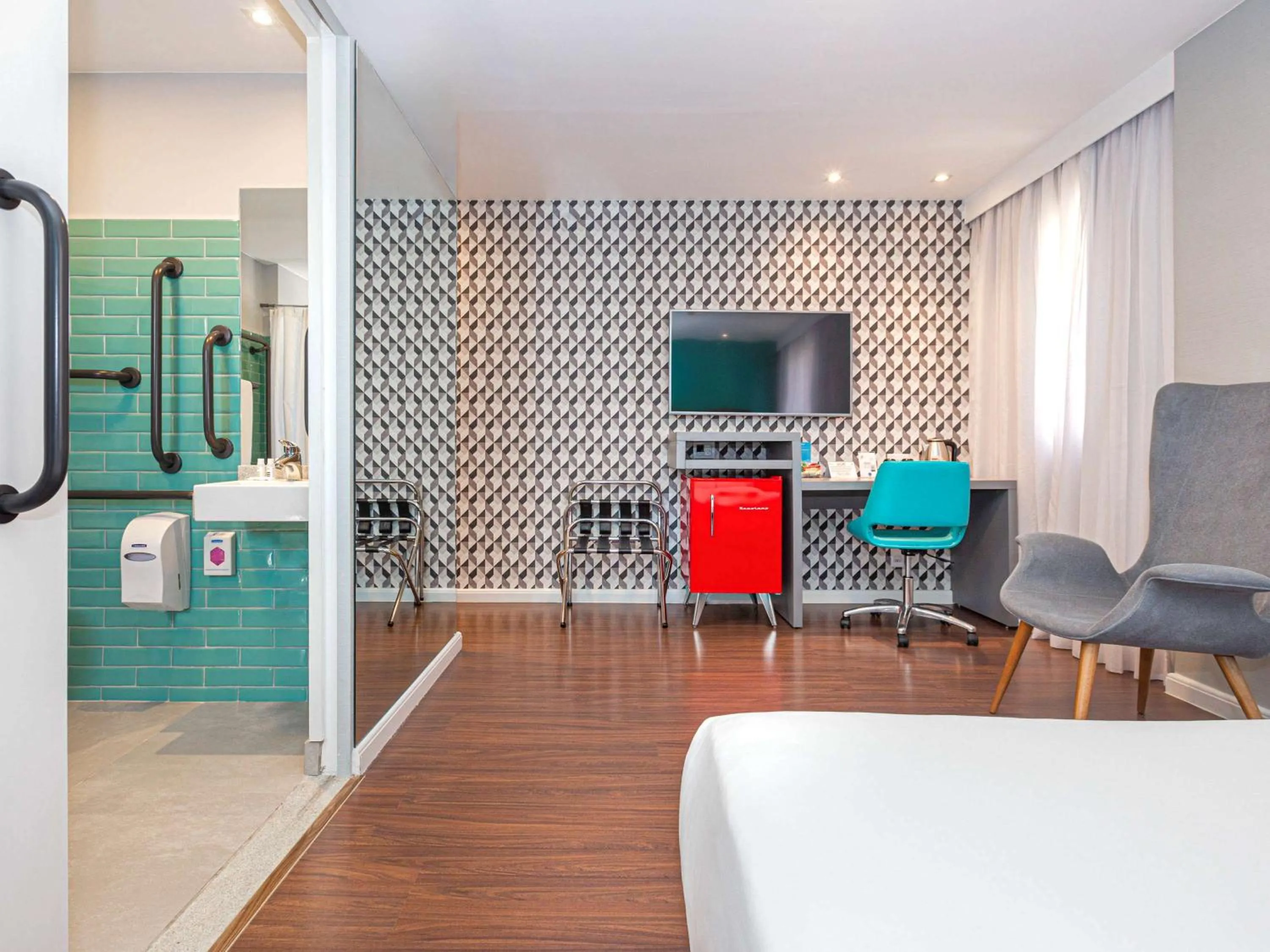 Photo of the whole room in Mercure Sao Paulo Vila Olimpia