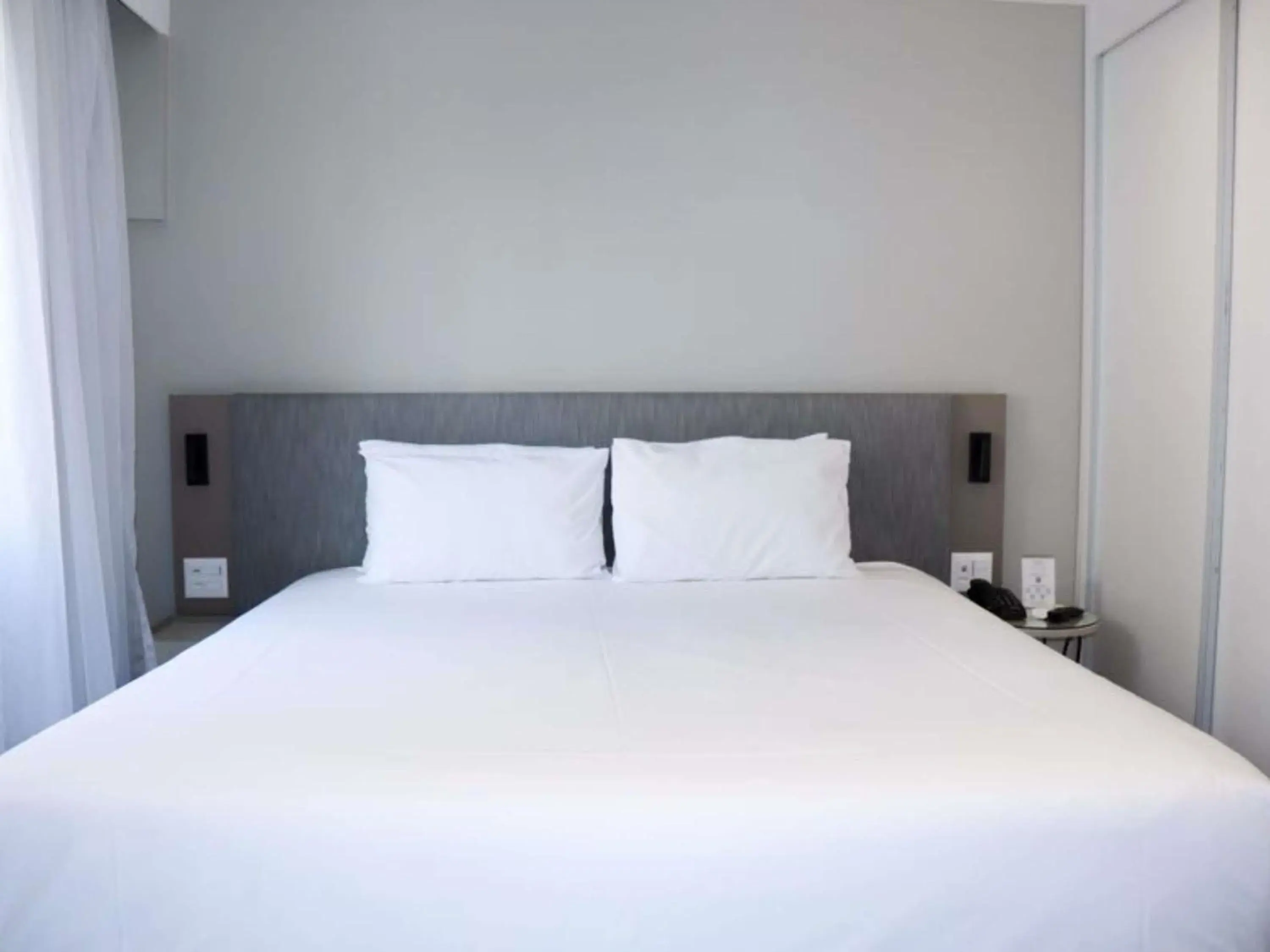 Deluxe Double Room in Mercure Sao Paulo Vila Olimpia Deluxe Double Room in Mercure Sao Paulo Vila Olimpia