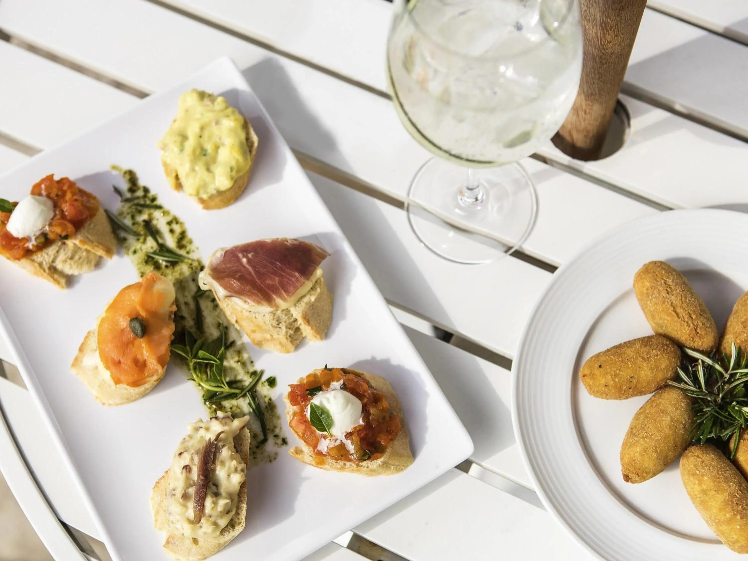 Restaurant/places to eat in Mercure Sao Paulo Vila Olimpia