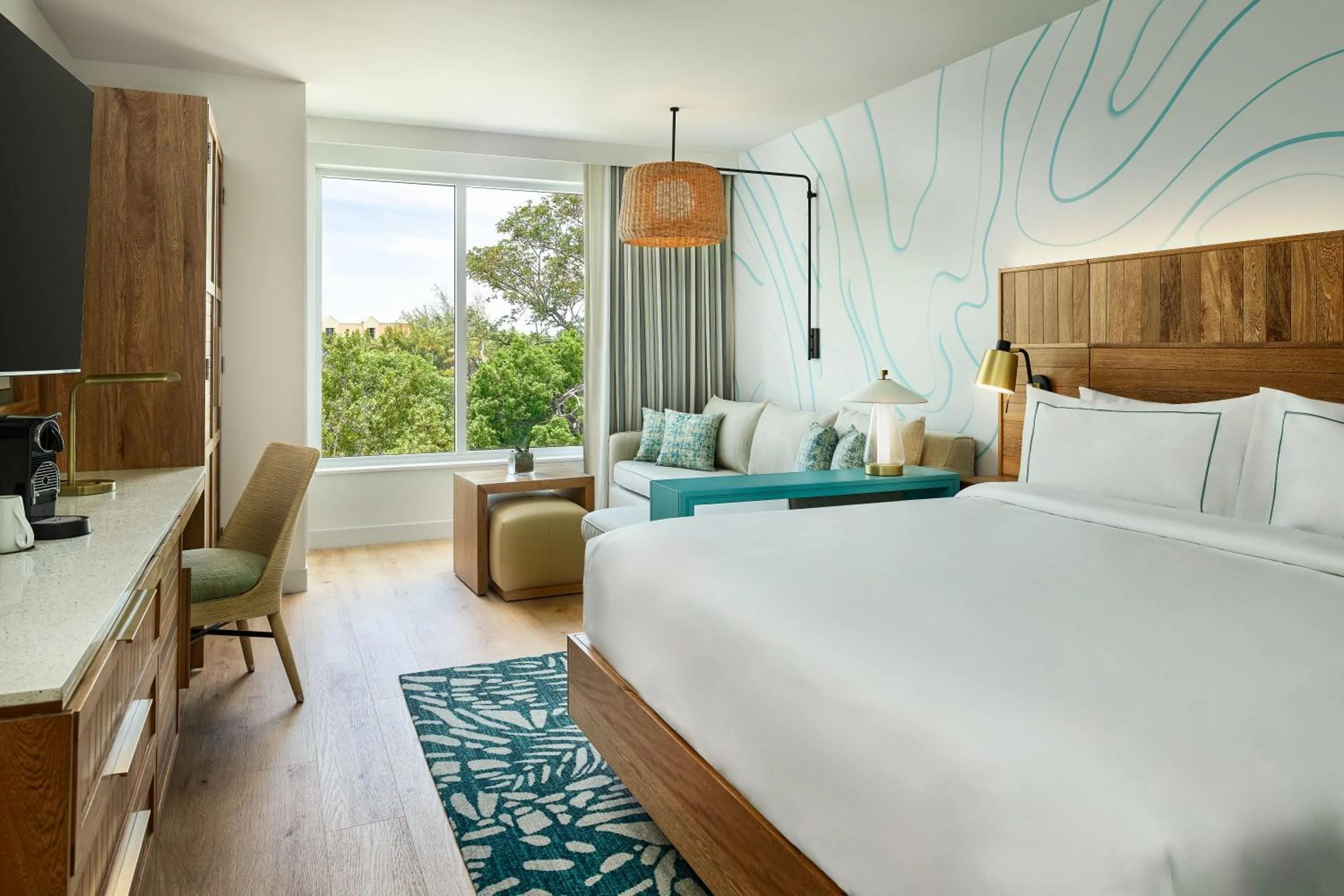 Bedroom, Bed in Faro Blanco Resort & Yacht Club Marathon, Curio by Hilton