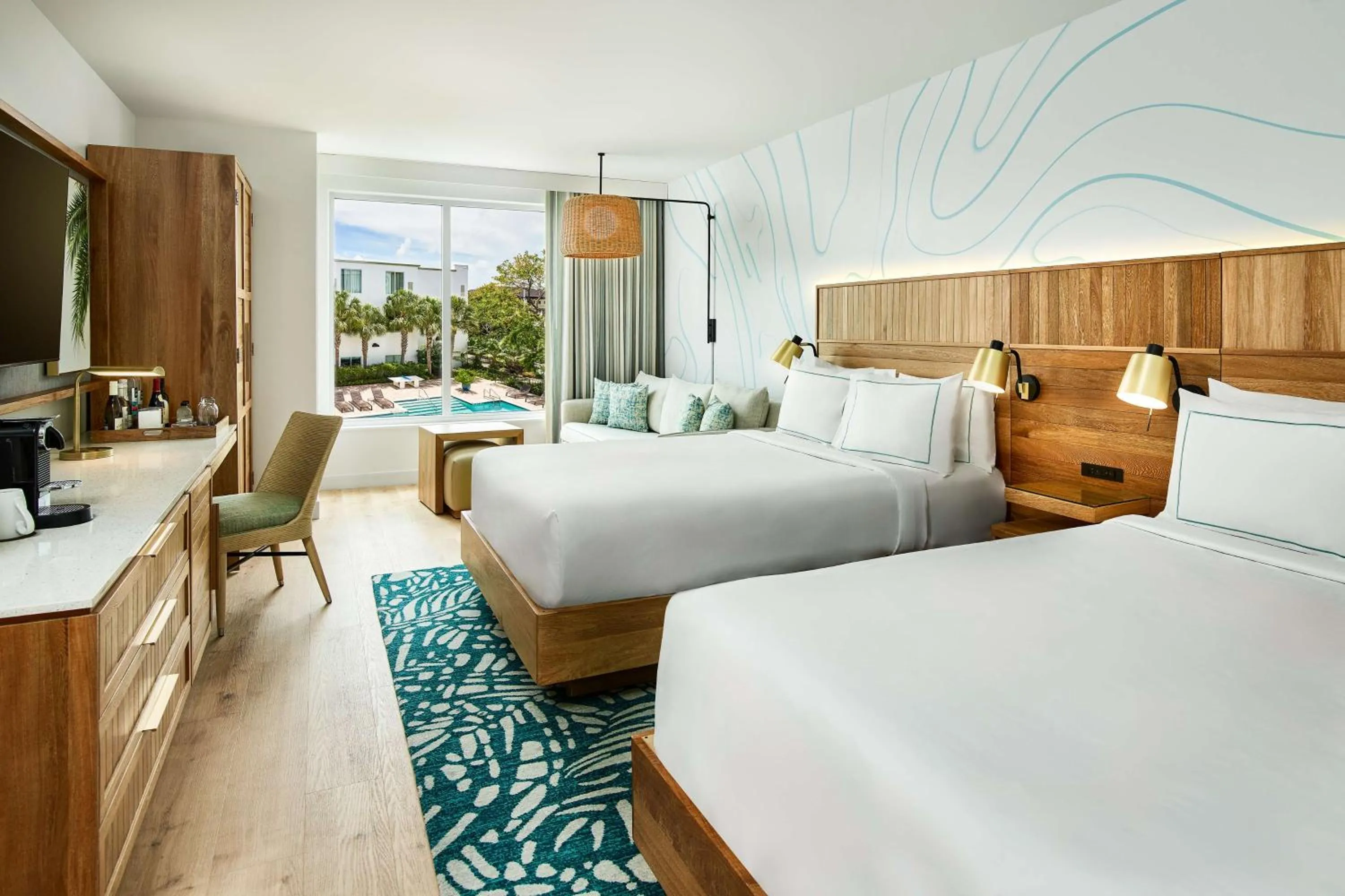 Bed in Faro Blanco Resort & Yacht Club Marathon, Curio by Hilton