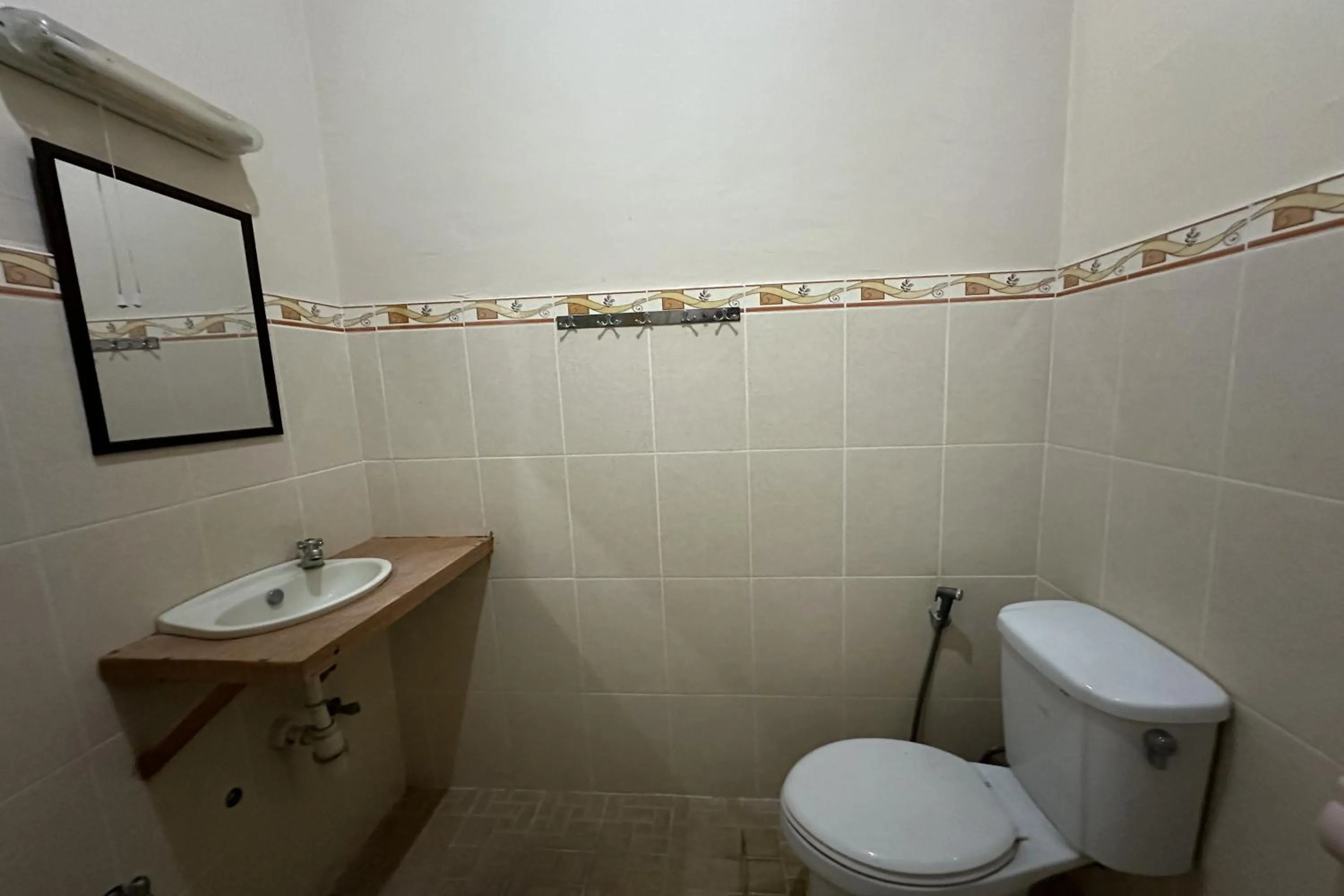 Bathroom in Taxa Raya Guest House