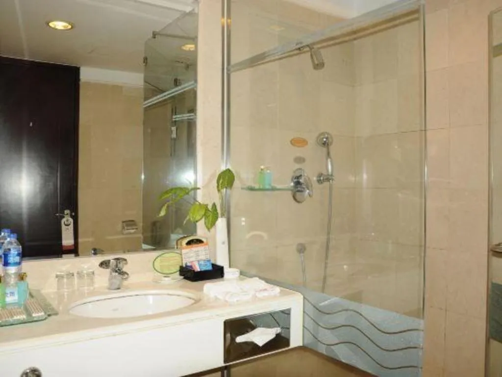 Dongguan Metropolitan Yijing Hotel