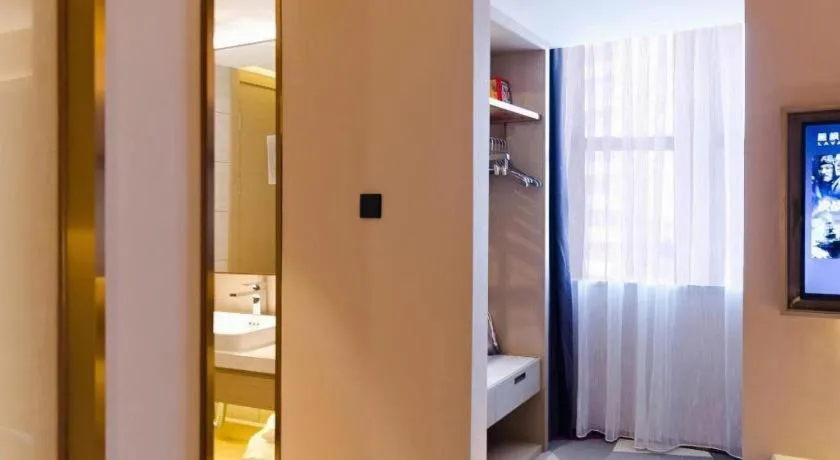 Bed in Lavande Hotel Shenzhen Dongmen Shuibeicuizhu Metro Station