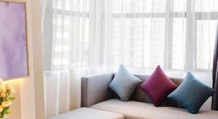 Lavande Hotel Shenzhen Dongmen Shuibeicuizhu Metro Station