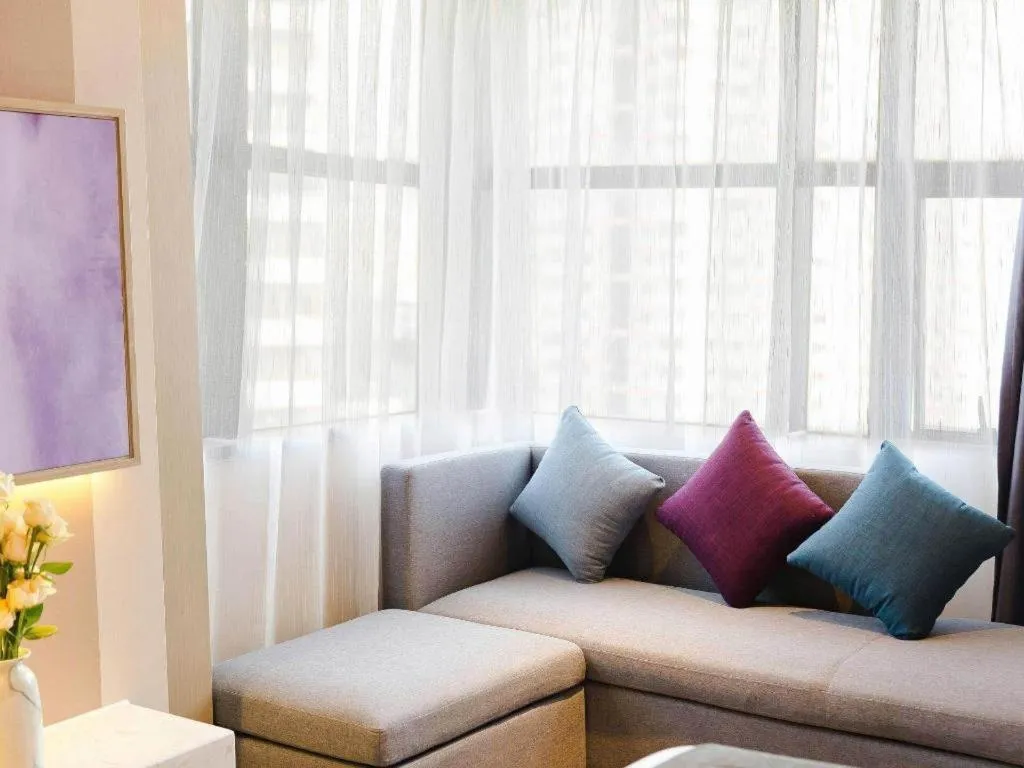 Lavande Hotel Shenzhen Dongmen Shuibeicuizhu Metro Station