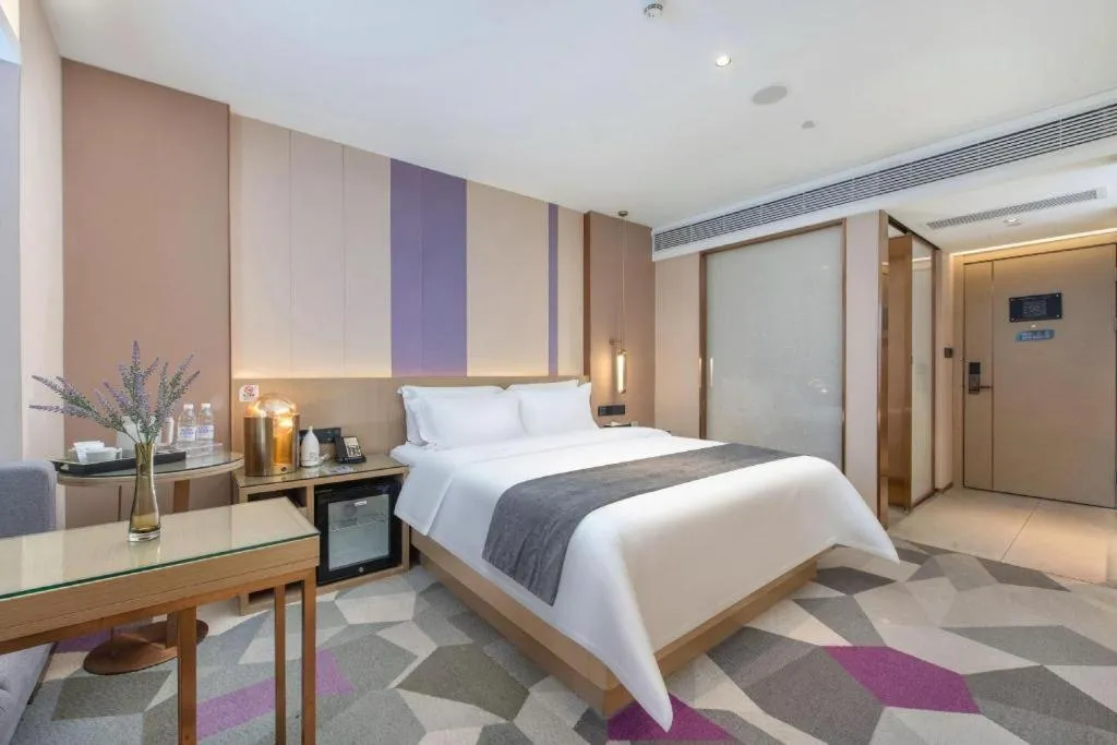 Bed in Lavande Hotel Shenzhen Dongmen Shuibeicuizhu Metro Station
