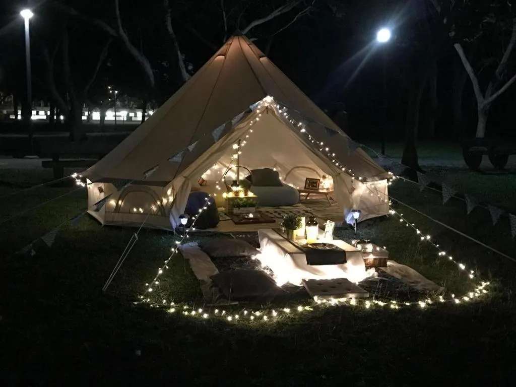 Glamping kaki singapore-Standard medium bell tent