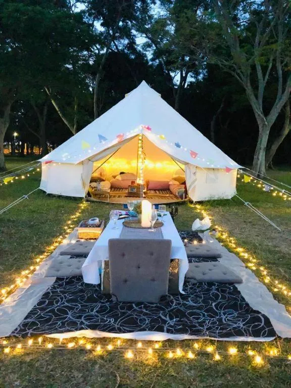 Glamping kaki singapore-Standard medium bell tent