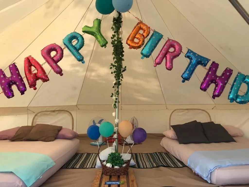 Bed in Glamping kaki singapore-Standard medium bell tent