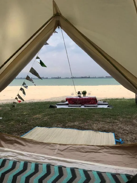 Glamping kaki singapore-Standard medium bell tent