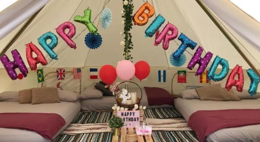 Glamping kaki singapore-Standard medium bell tent