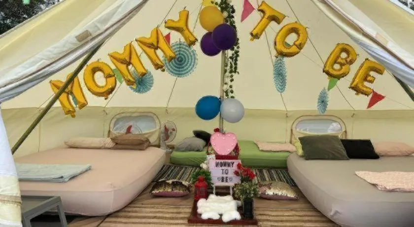 Glamping kaki singapore-Standard medium bell tent