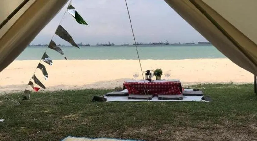 Glamping kaki singapore-Standard medium bell tent