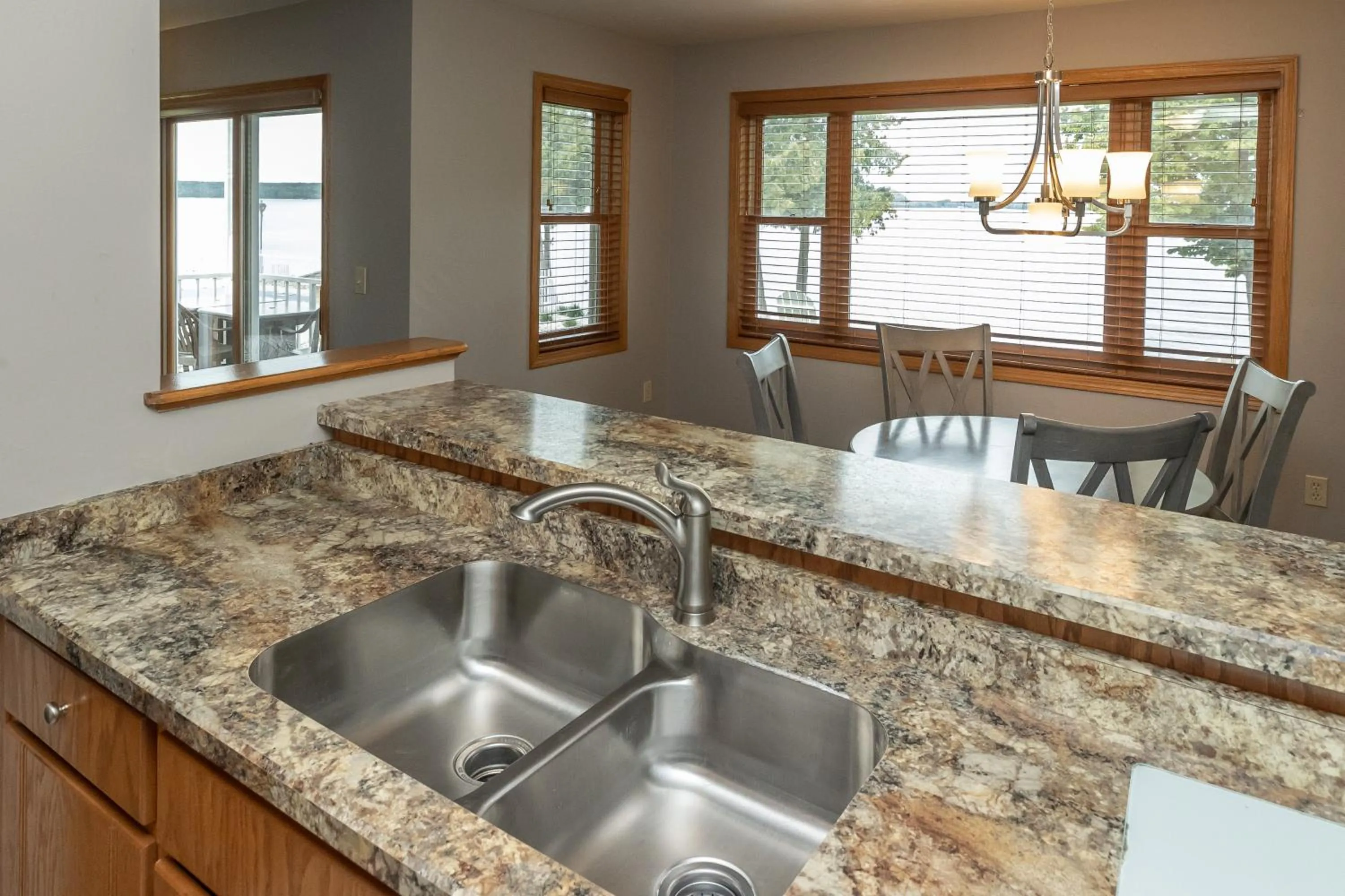 kitchen in Westwood Shores Waterfront Resort