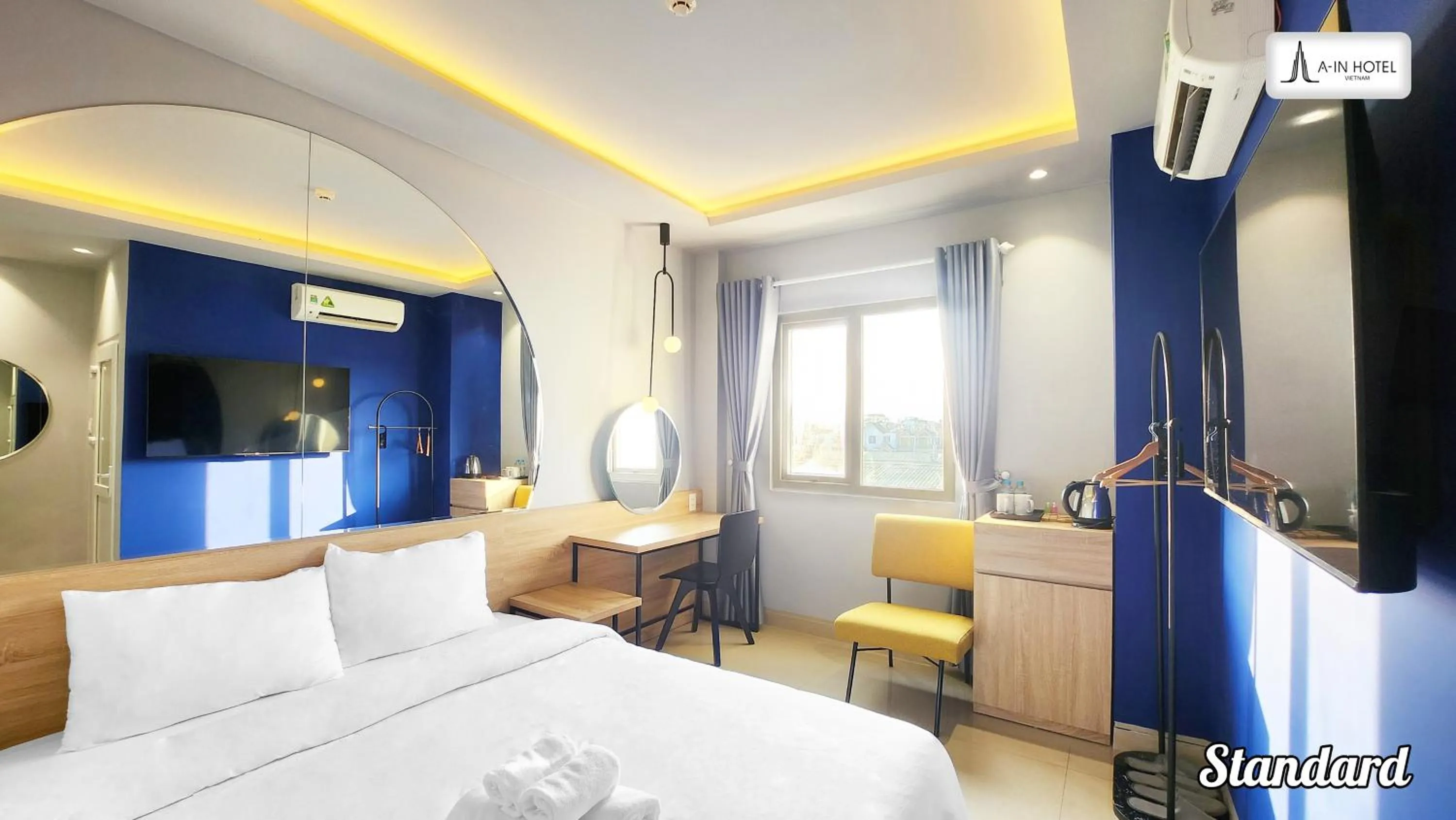 Bedroom, Bed in A In Hotel Atistar