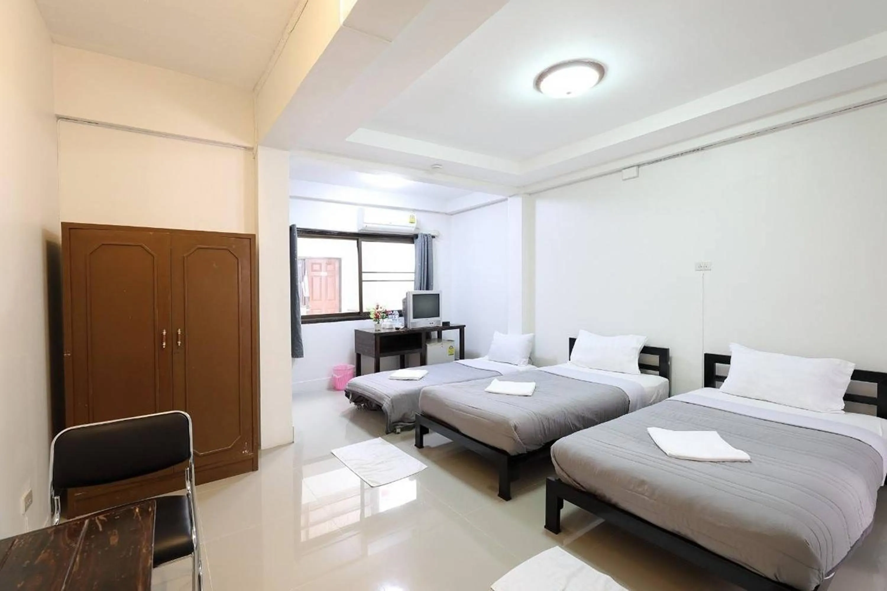 Double or Twin Room in Collection O Centre Place