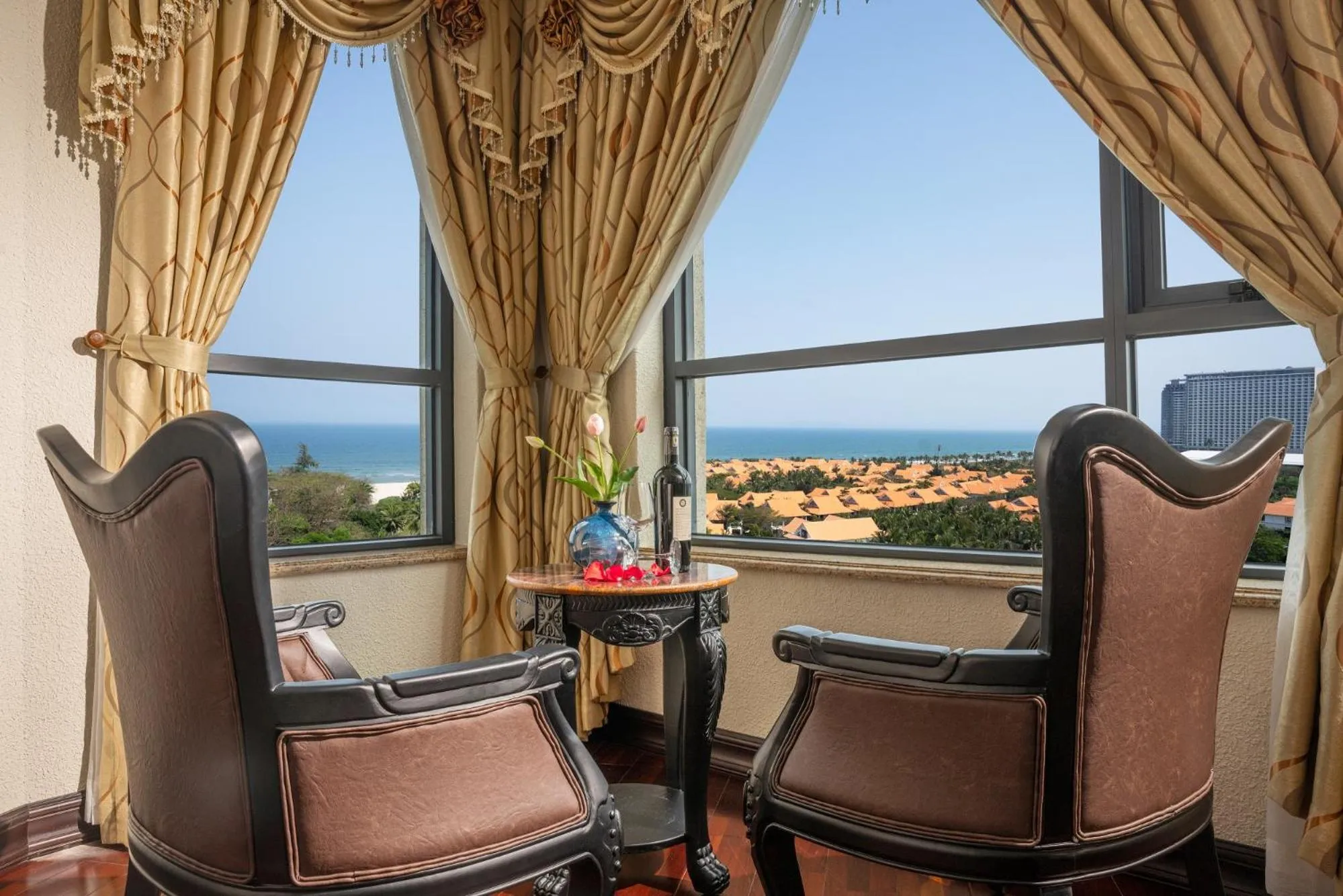 Day in V-Hotel Da Nang Beach