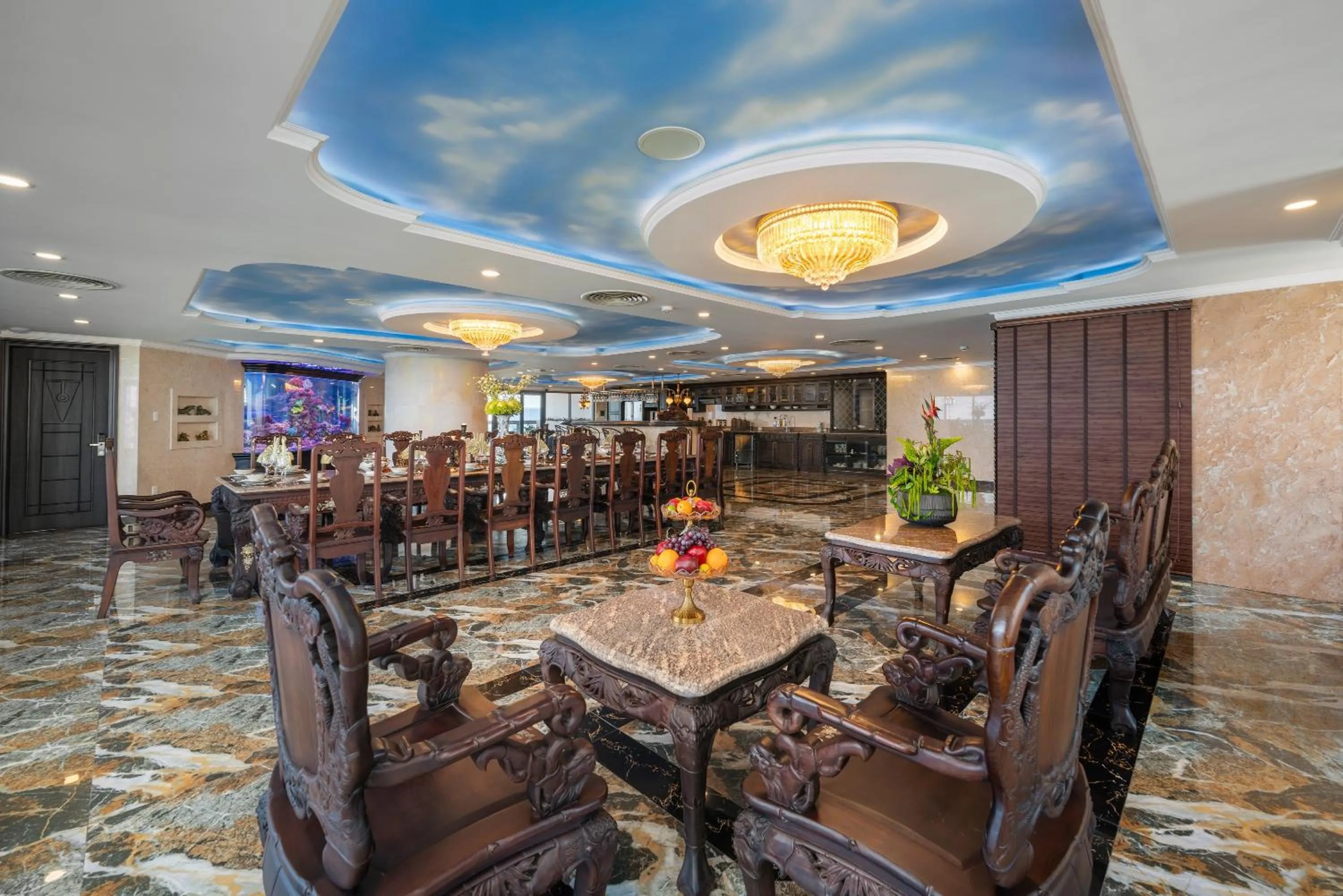 Restaurant/places to eat in V-Hotel Da Nang Beach