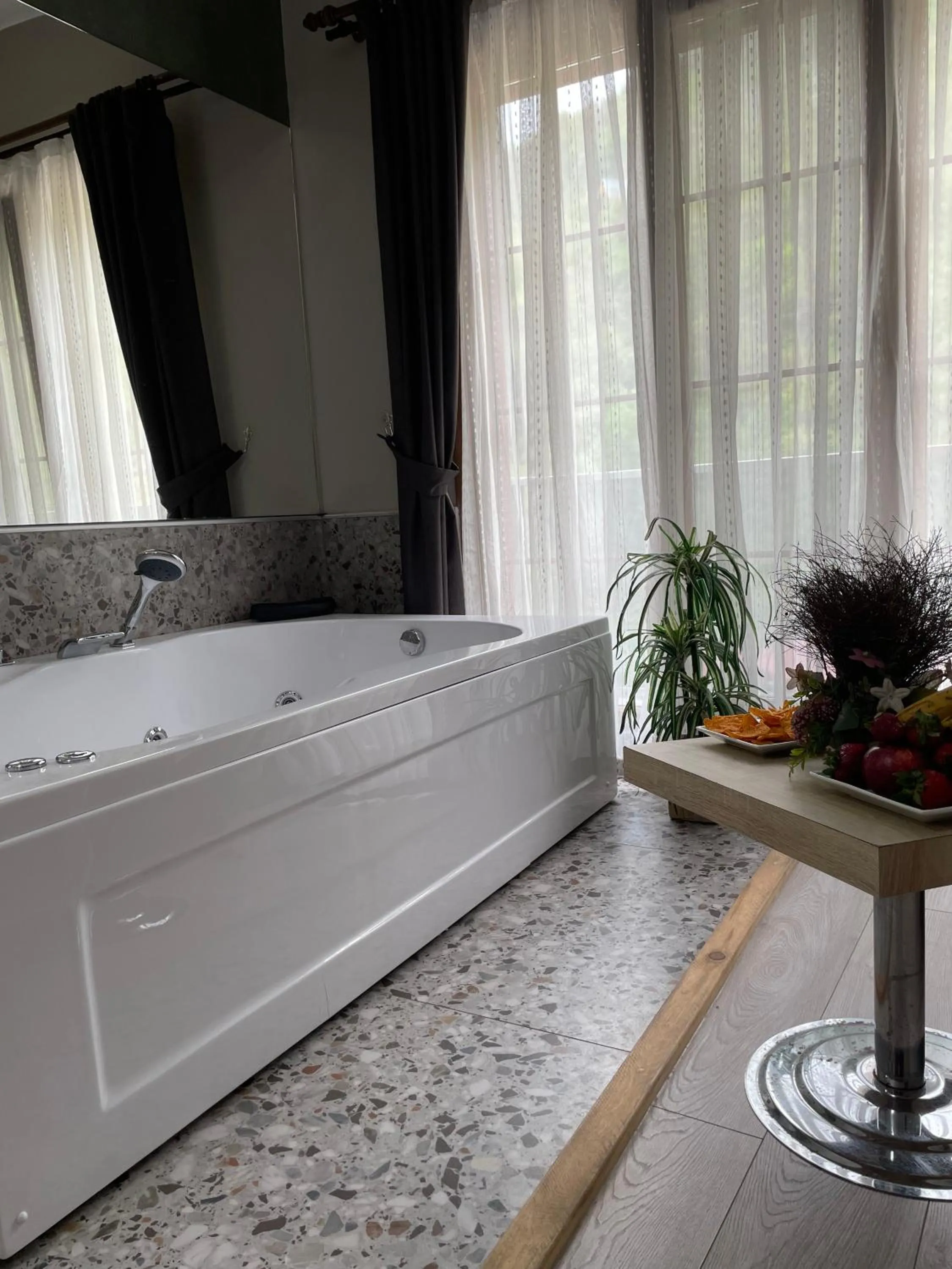 Photo of the whole room in PUGARi HOTEL