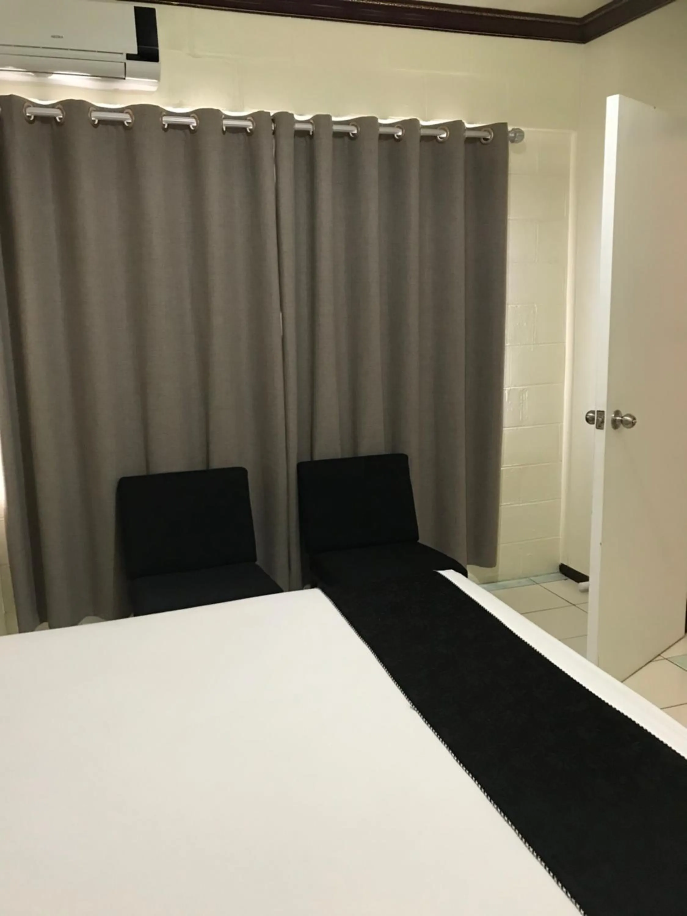 Bed in Moatoga Hotel