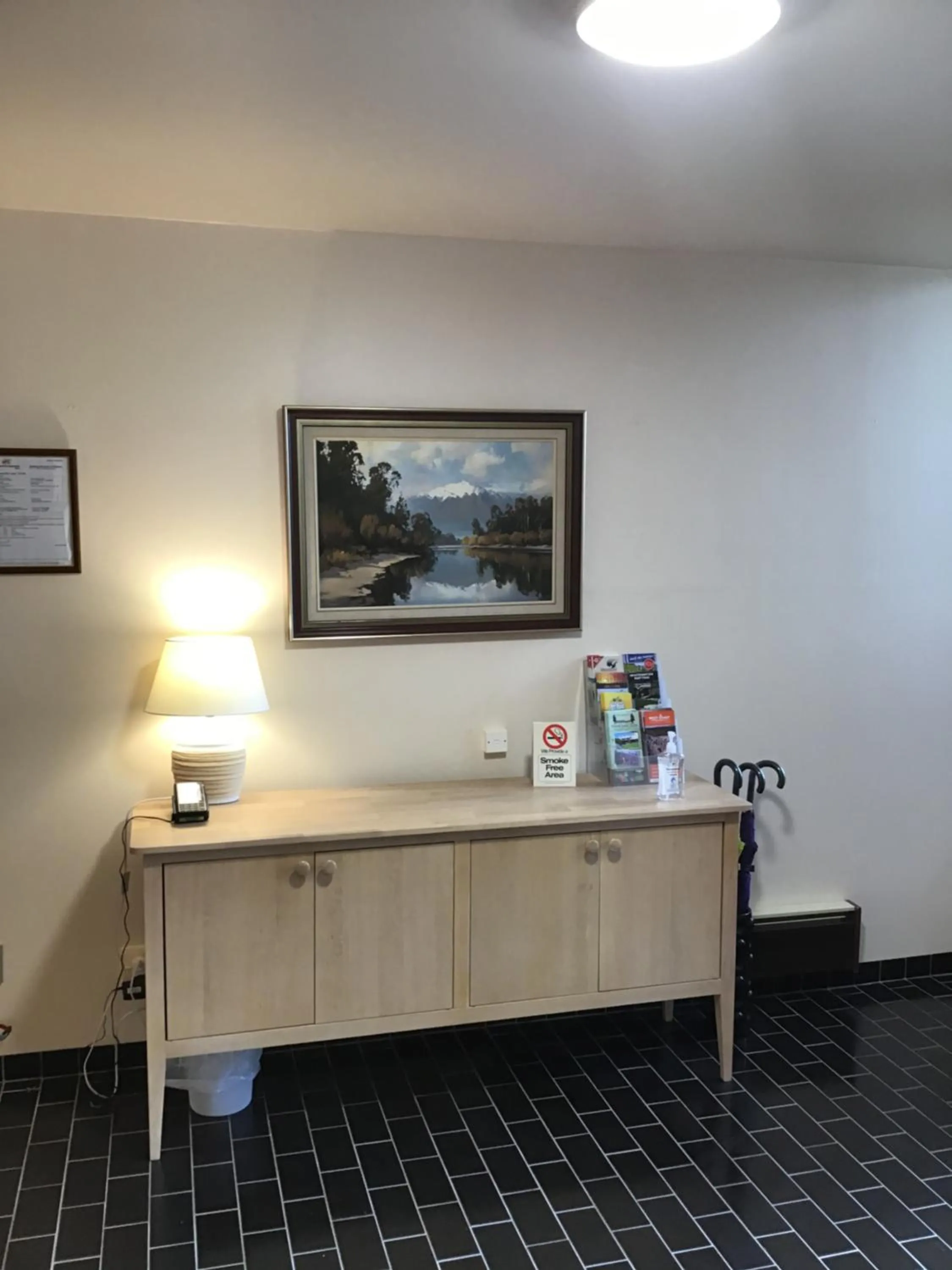 Lobby or reception in Woodland Glen Lodge B&B