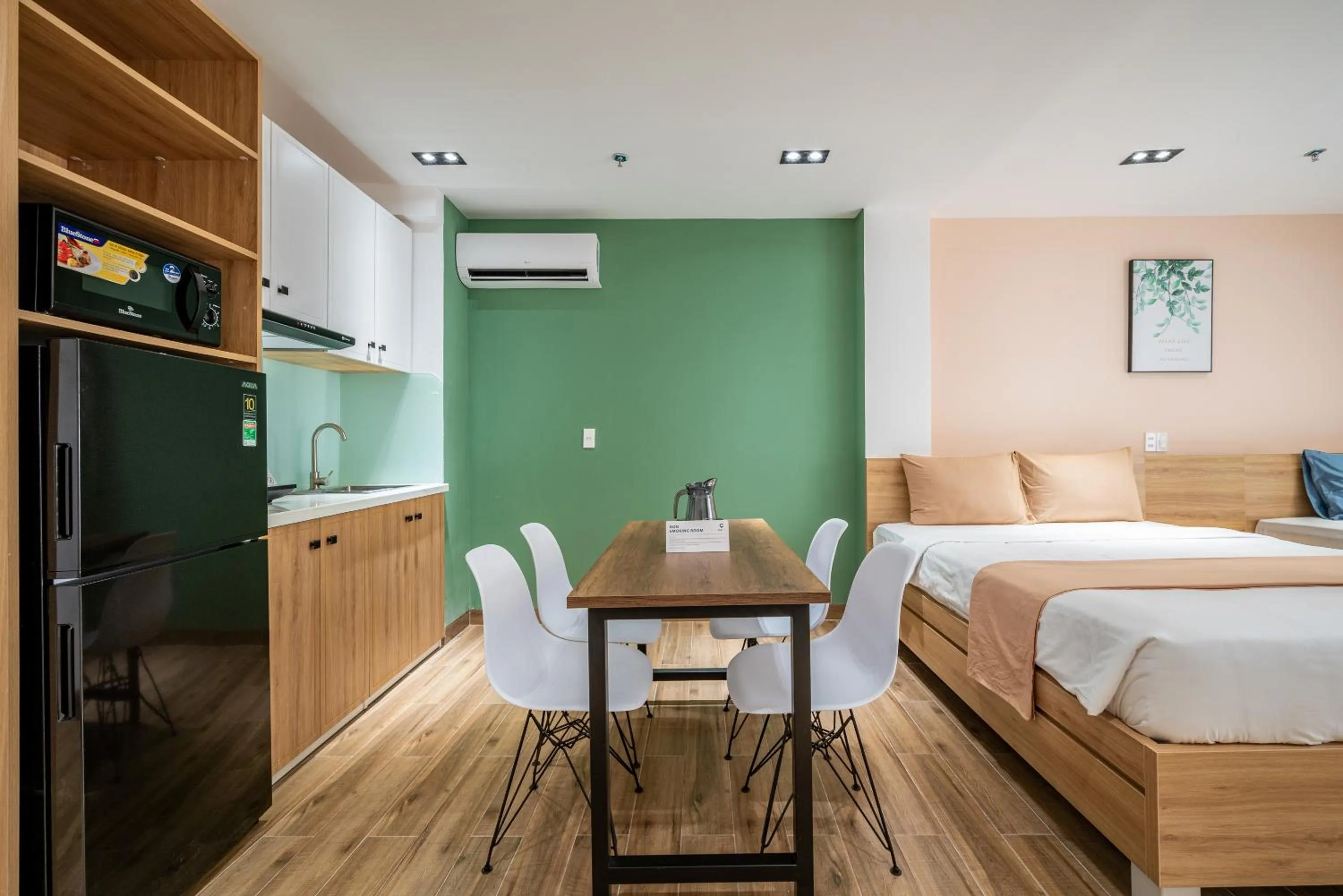 Kitchen or kitchenette, Bed in Cozrum Home - Daisy House