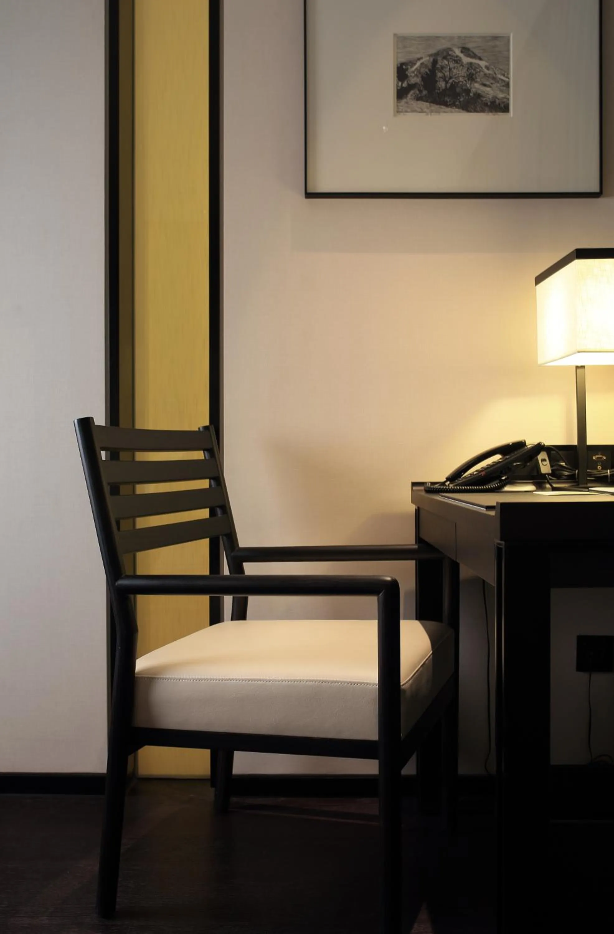 Seating area in Wuhan Ziyuan Hotel