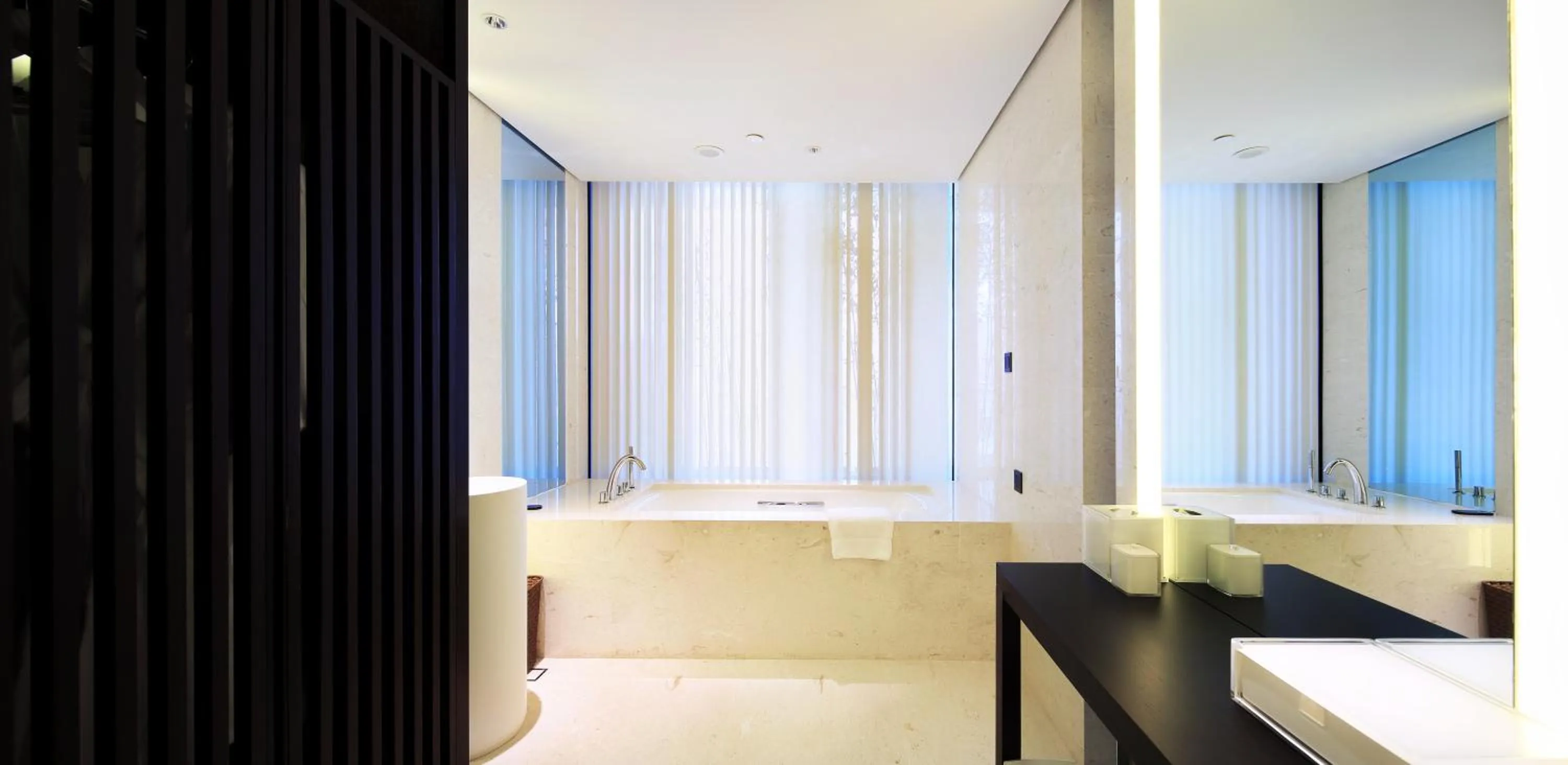 Bathroom in Wuhan Ziyuan Hotel