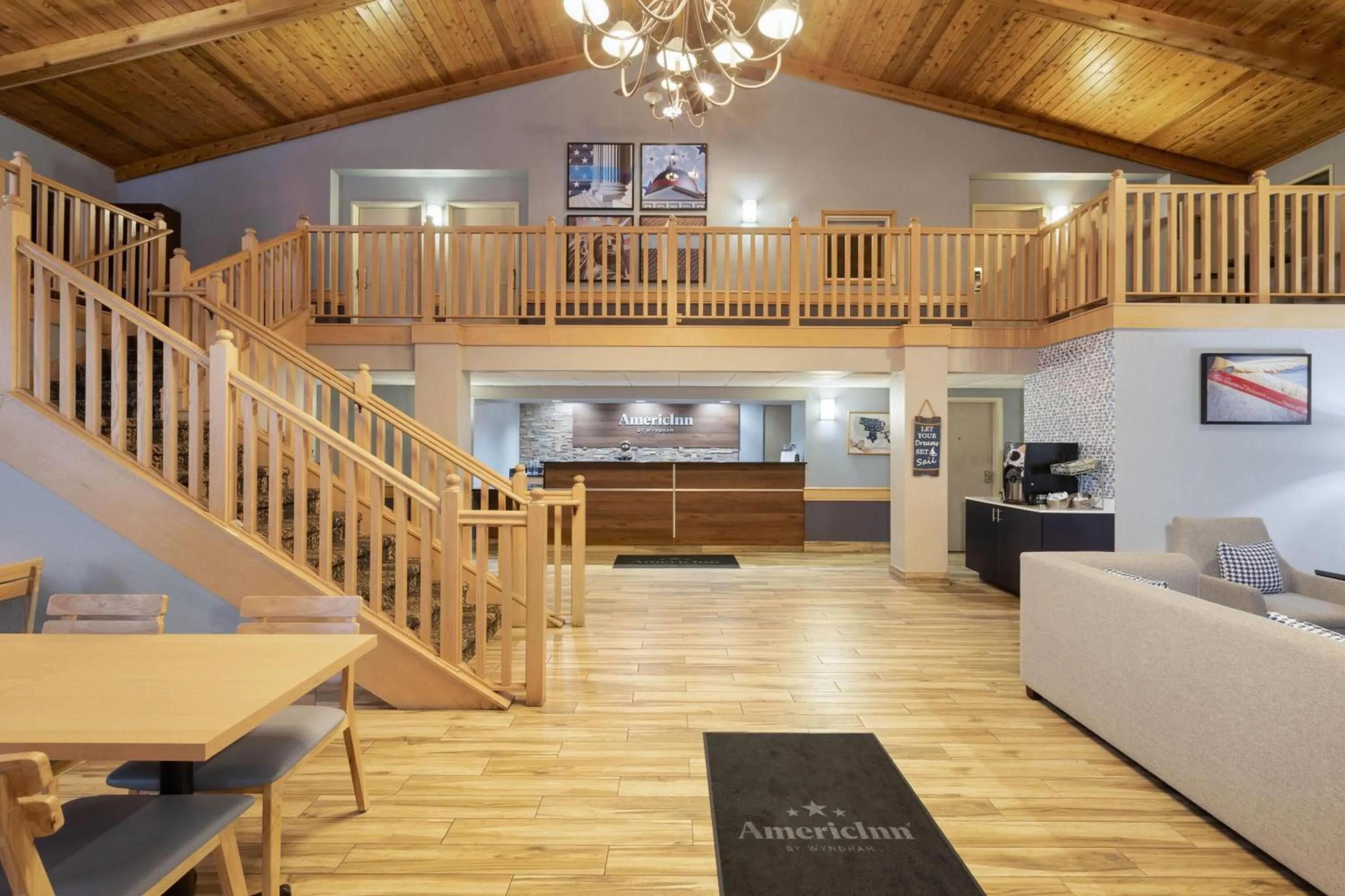 Lobby or reception in AmericInn by Wyndham Douglas/Saugatuck