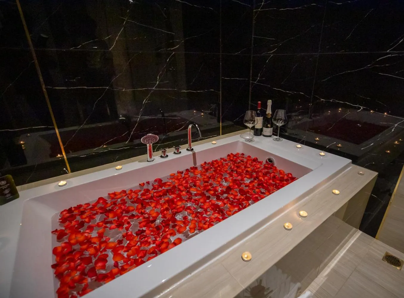 THE PREMIER PALACE HOTEL AND SPA