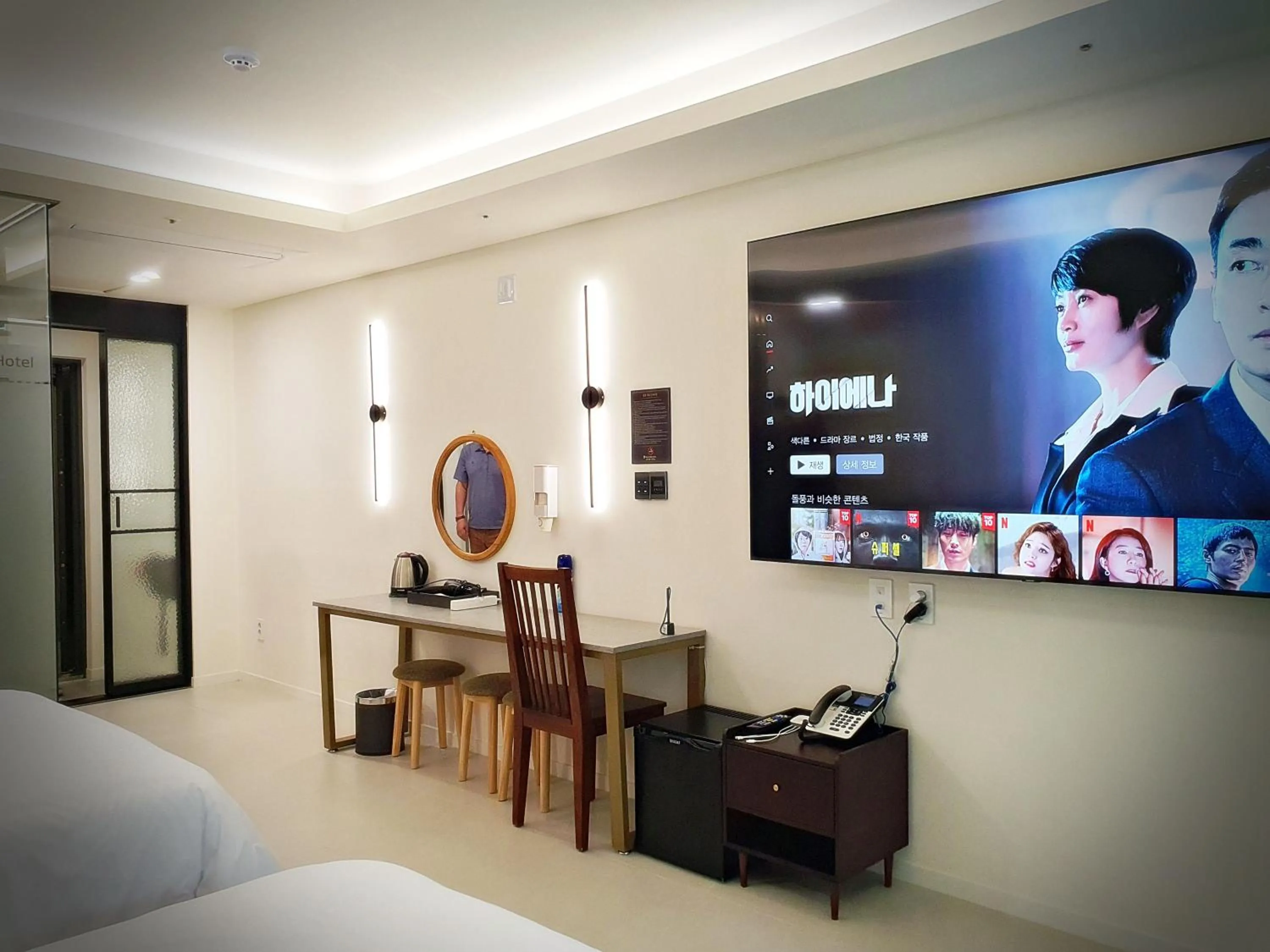 Bedroom in Bluebird Hotel