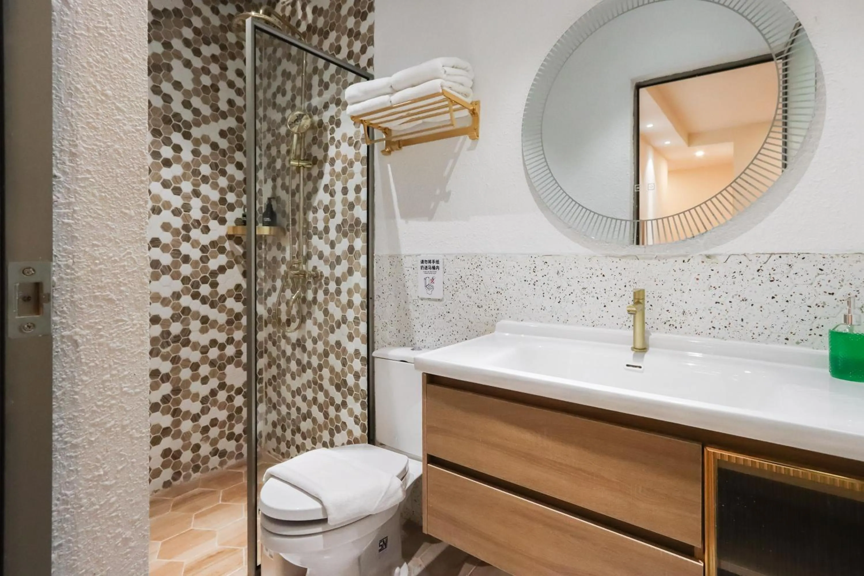 Bathroom in Casabella Homestay Batam