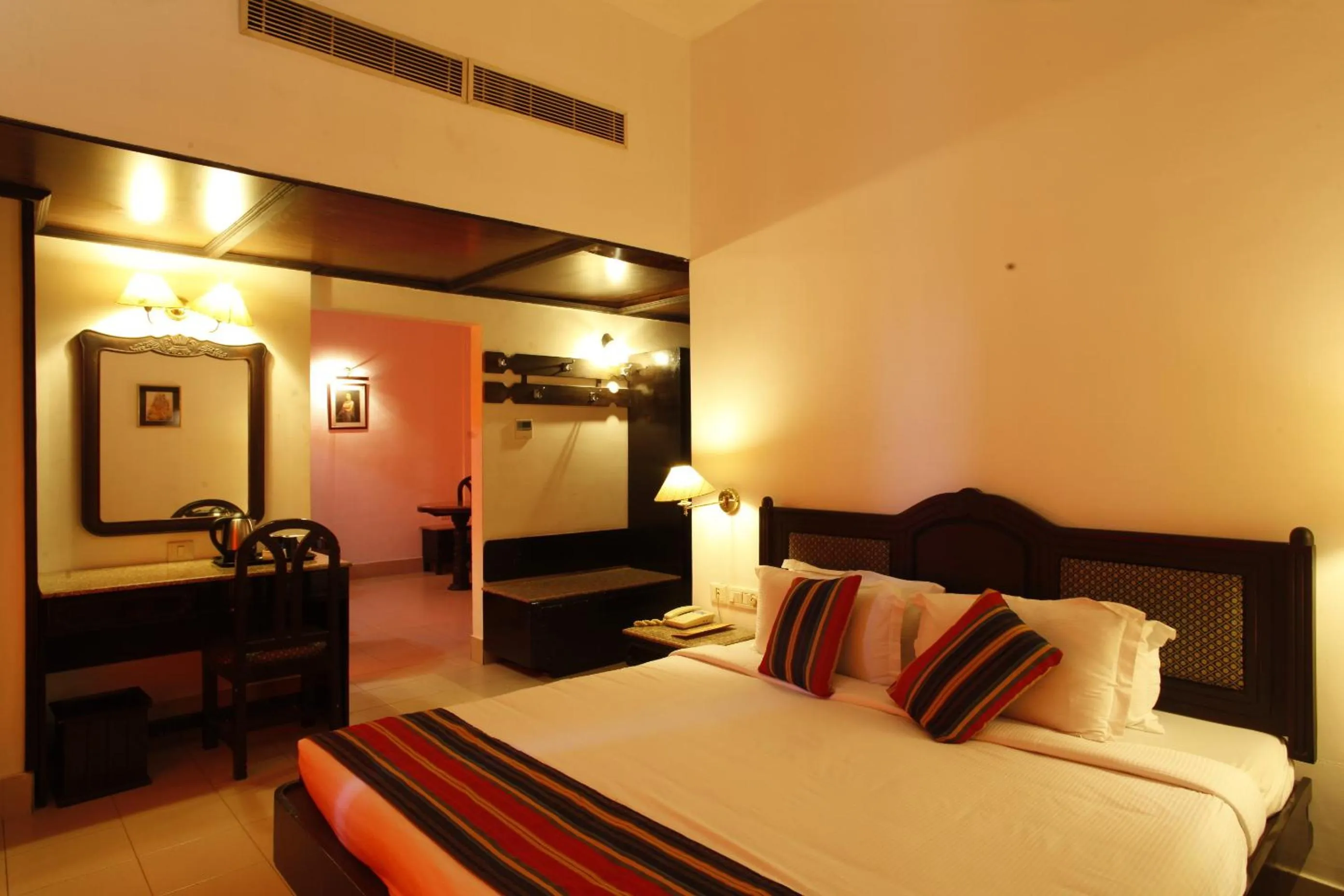 Bedroom, Bed in Sopanam Heritage