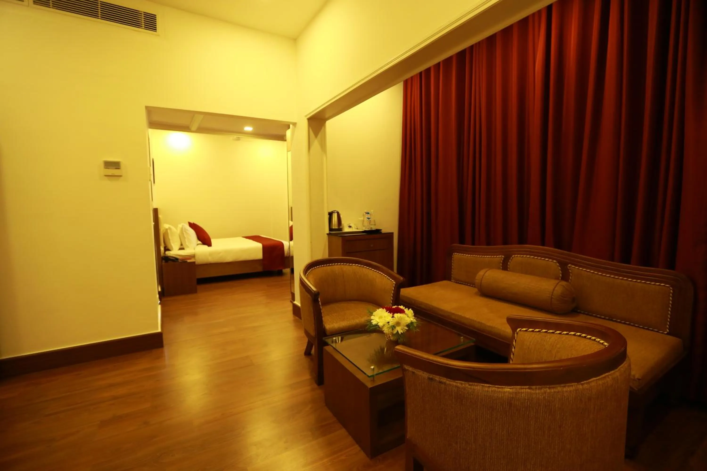 Photo of the whole room, Bed in Sopanam Heritage