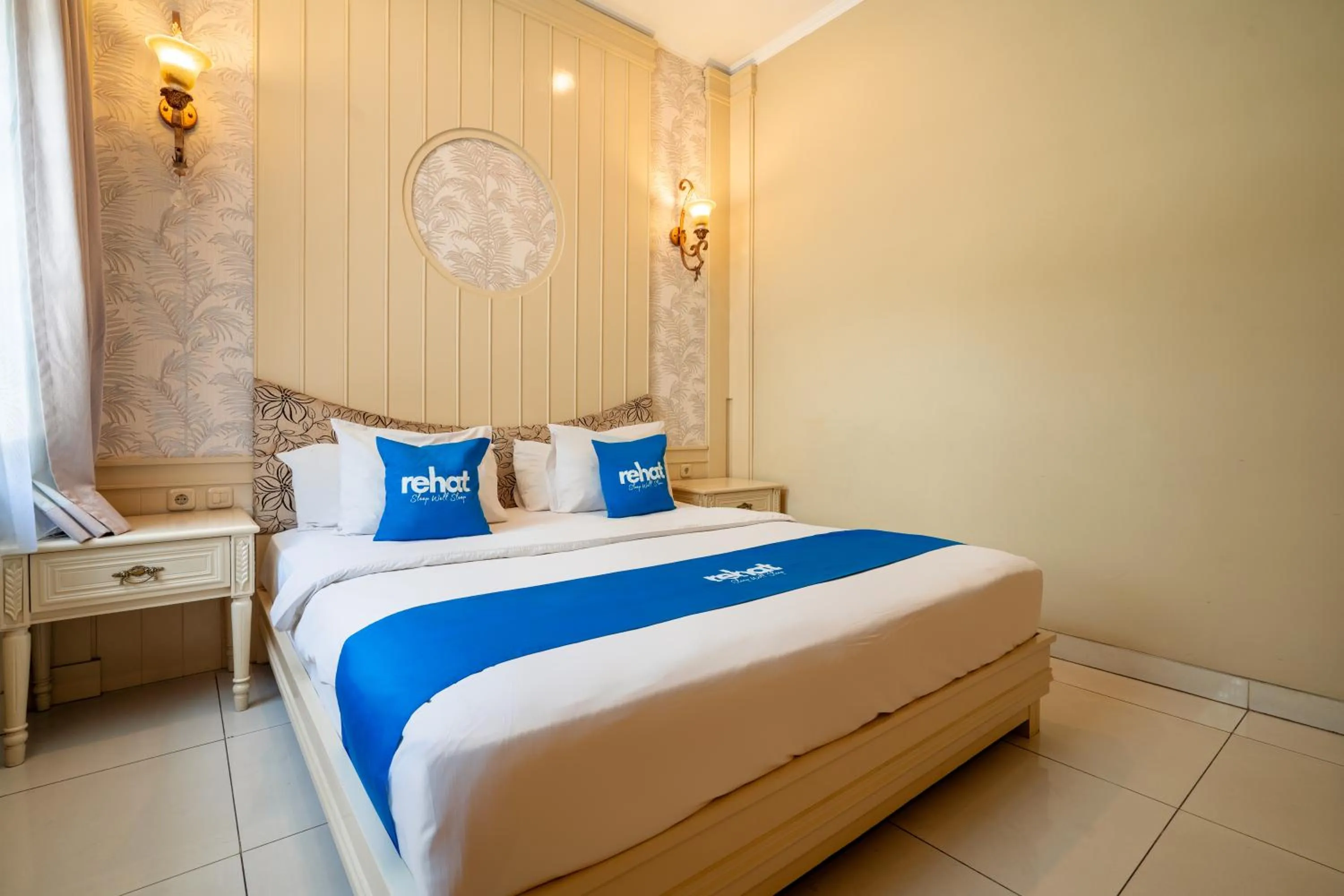 Bed in Rehat at Ottenville Boutique Hotel