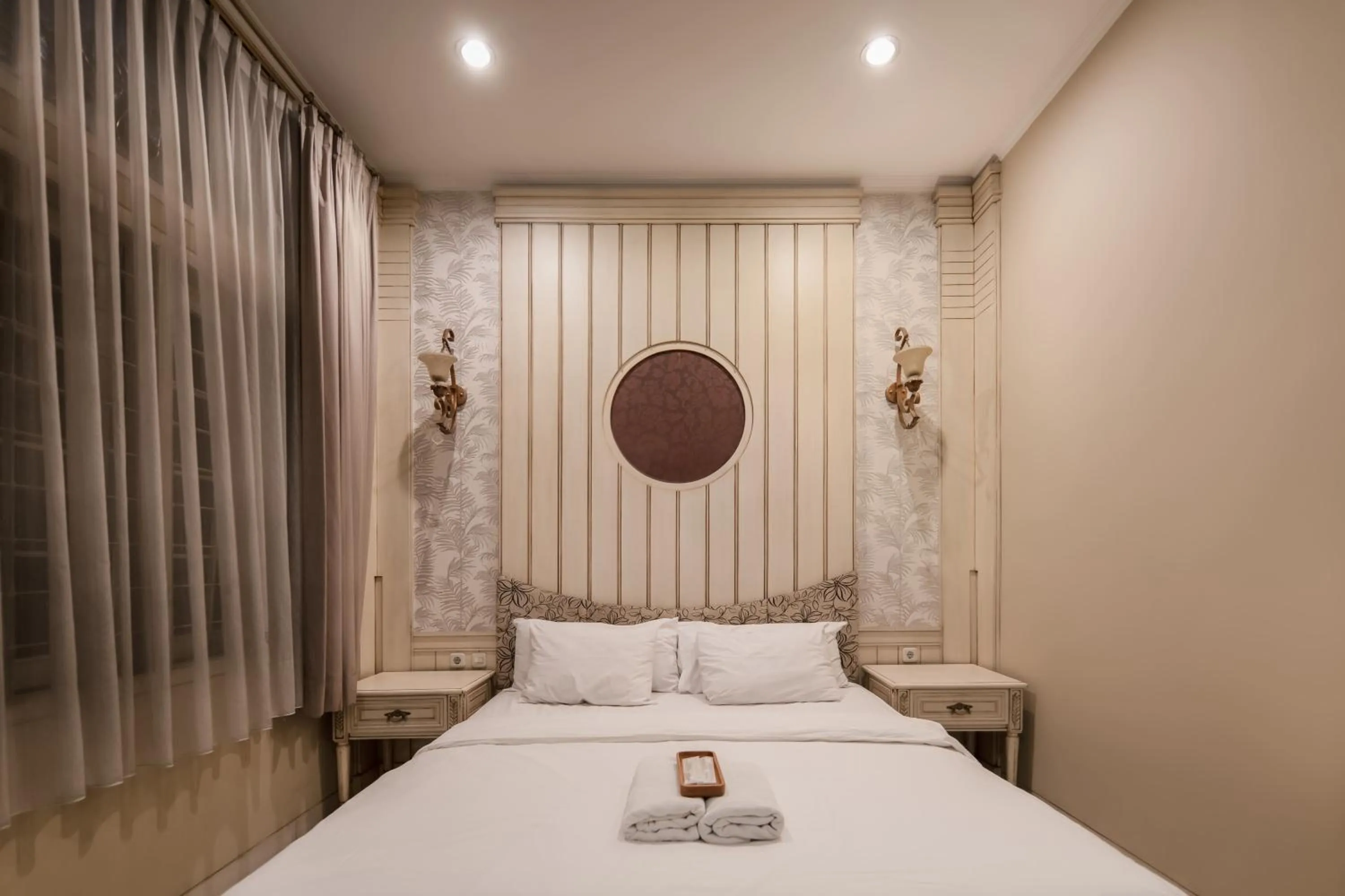 Bed in Cove Ottenville Boutique Hotel