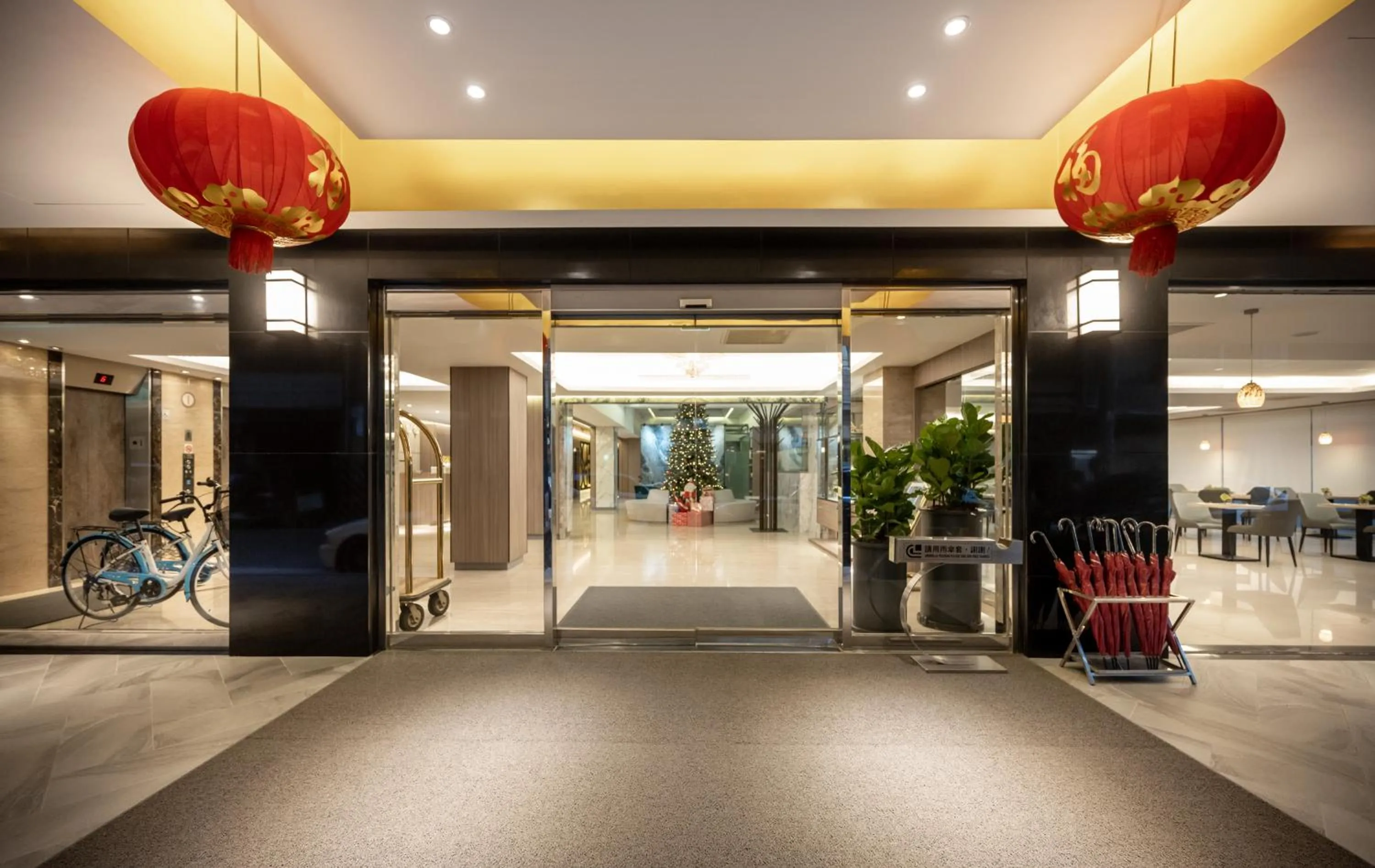 Property building in Hotel Bonza