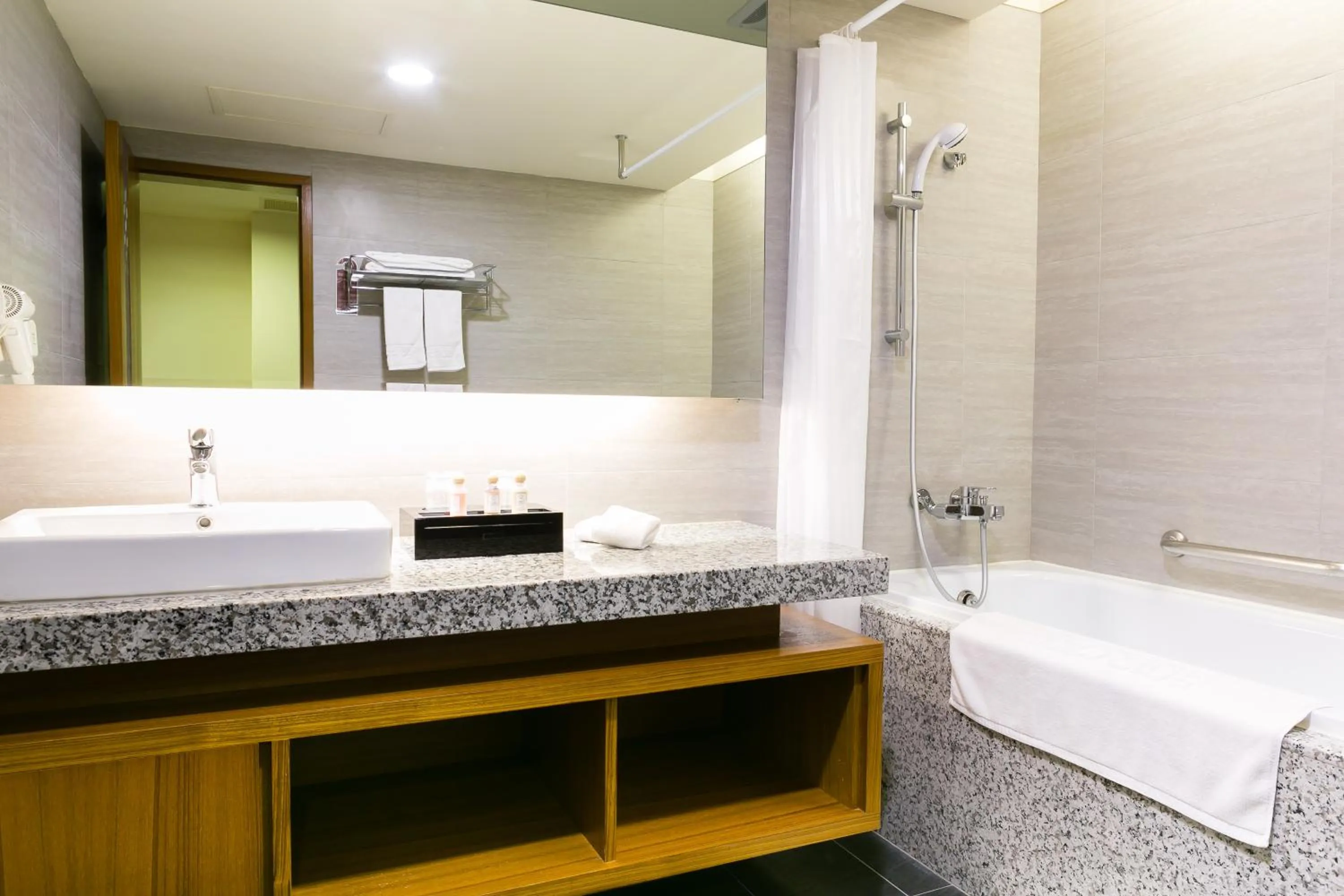 Bathroom in Hotel Bonza