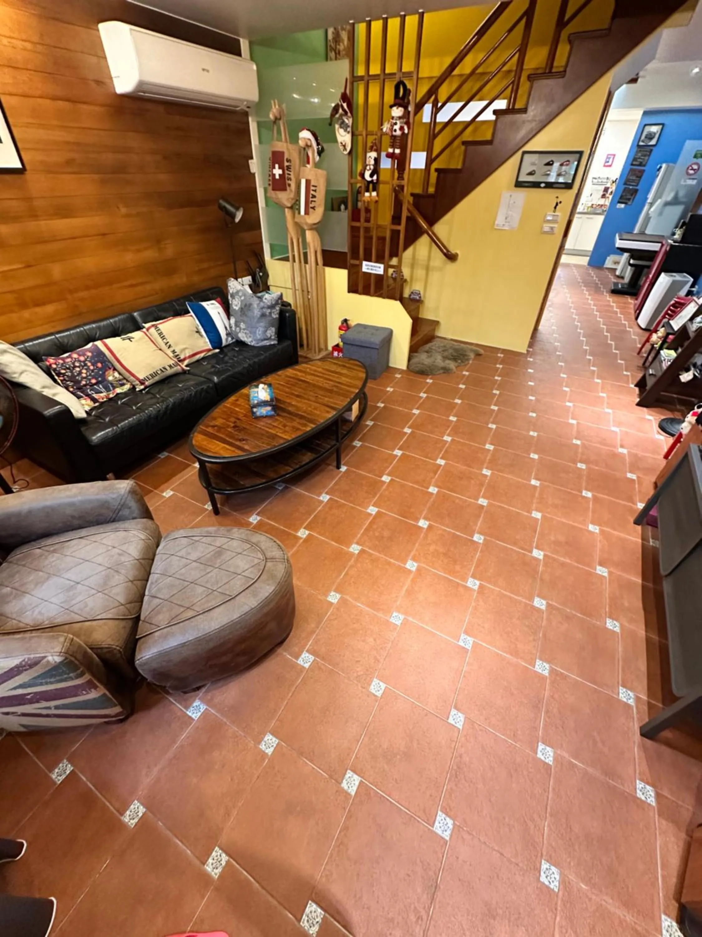 Living room in Mystery13