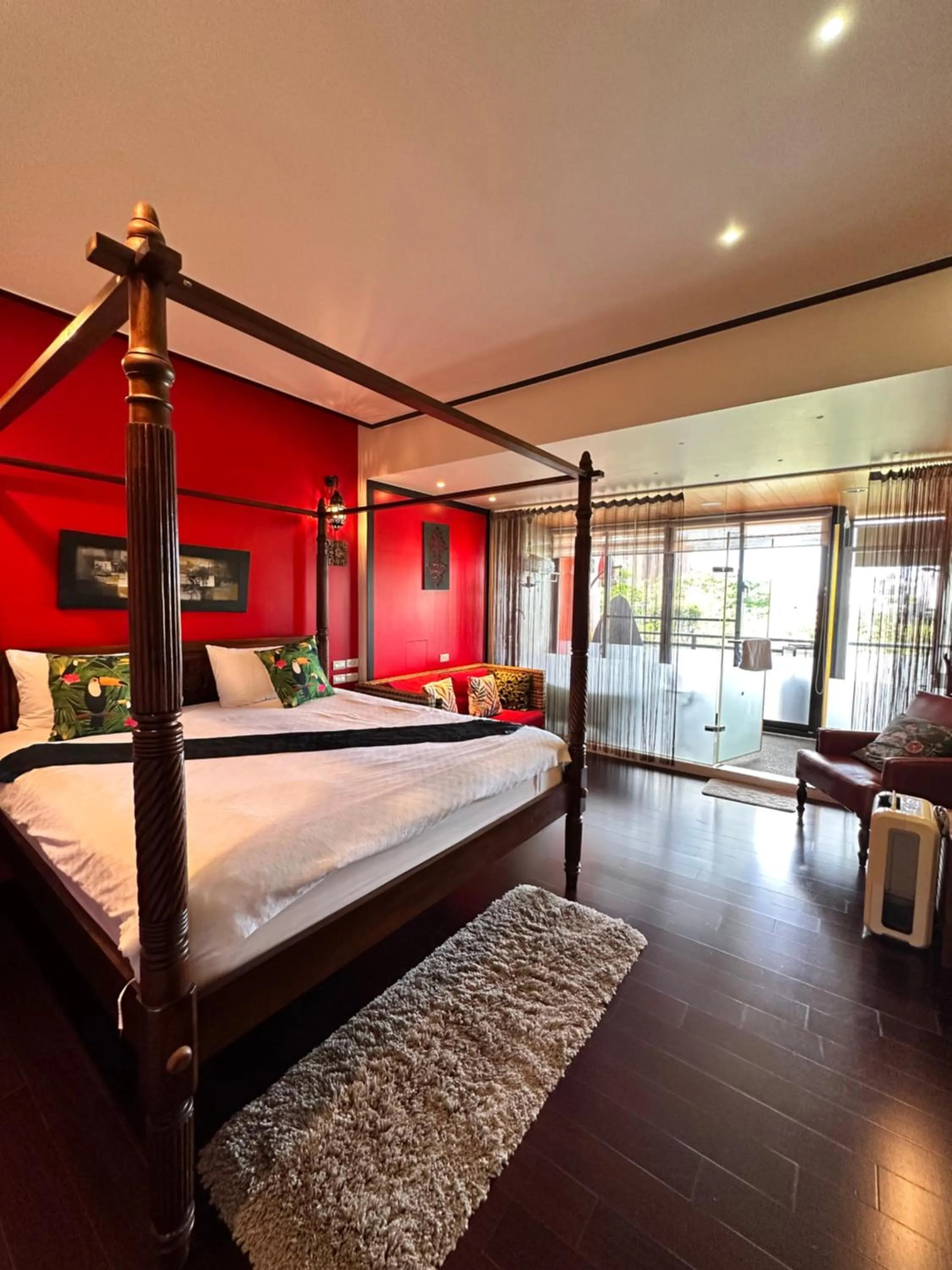 Photo of the whole room, Bed in Mystery13