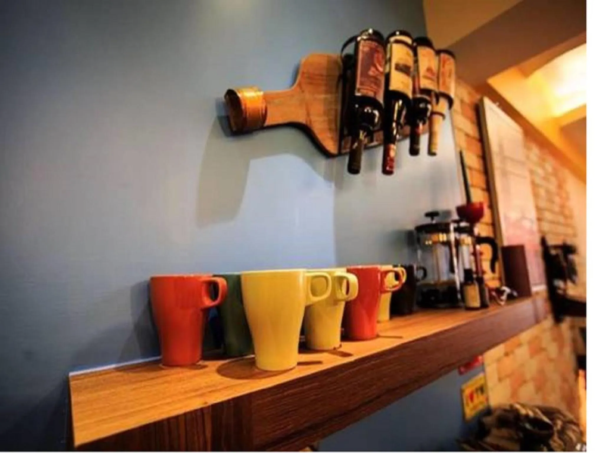 Communal lounge/ TV room in Mystery13