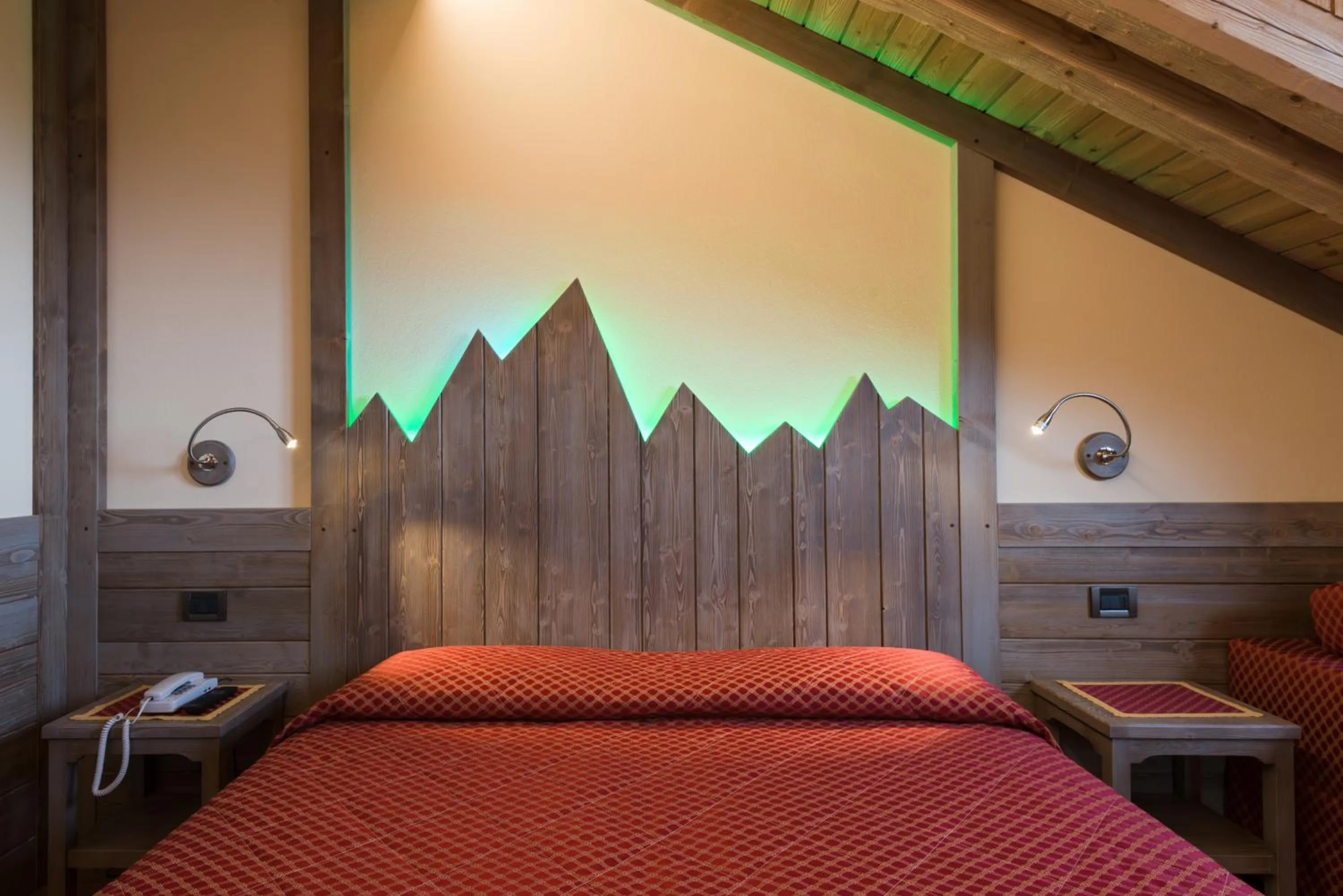 Decorative detail, Bed in Relax Hotel Erica