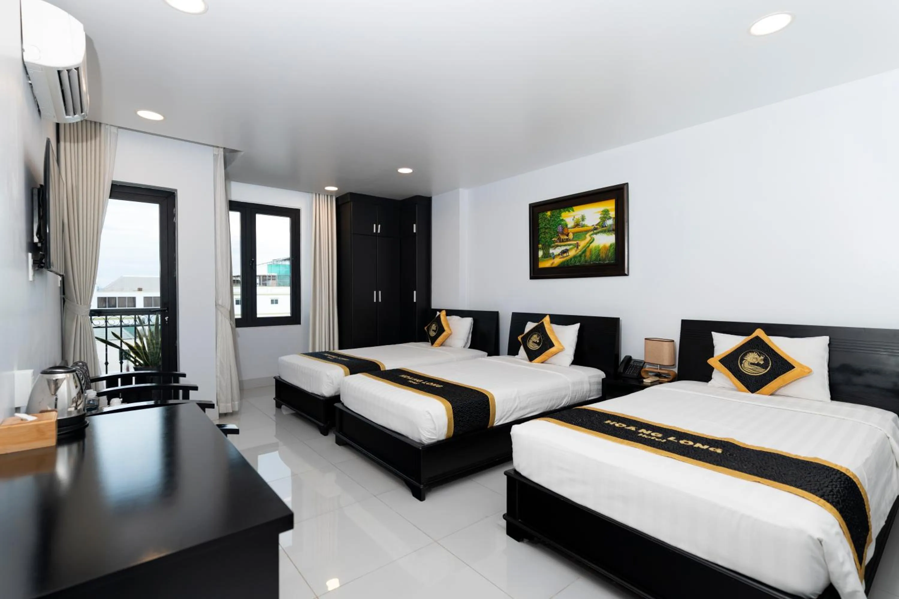 Bed in Hoang Long Hotel Phan Thiết