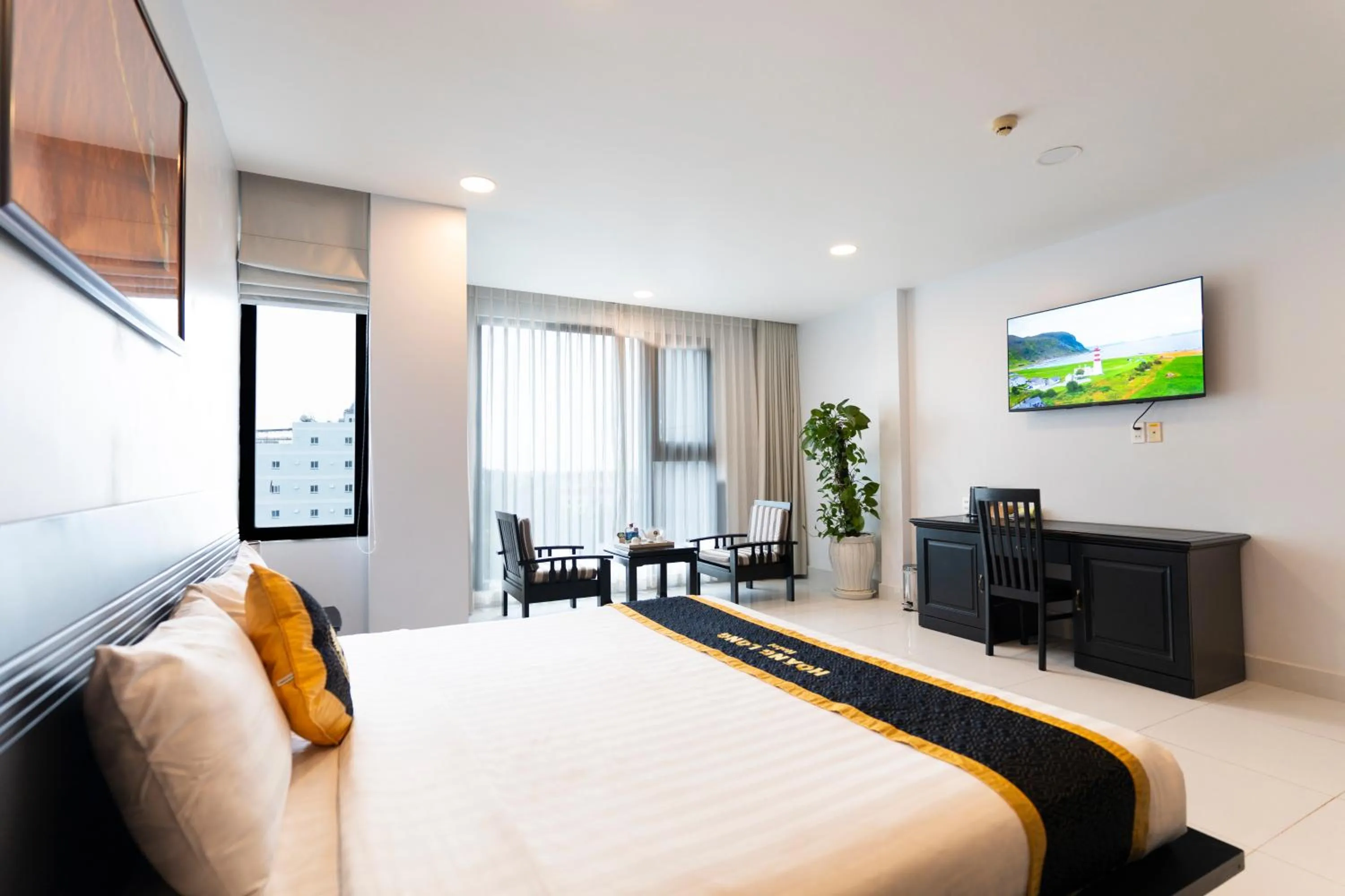 Bed in Hoang Long Hotel Phan Thiết